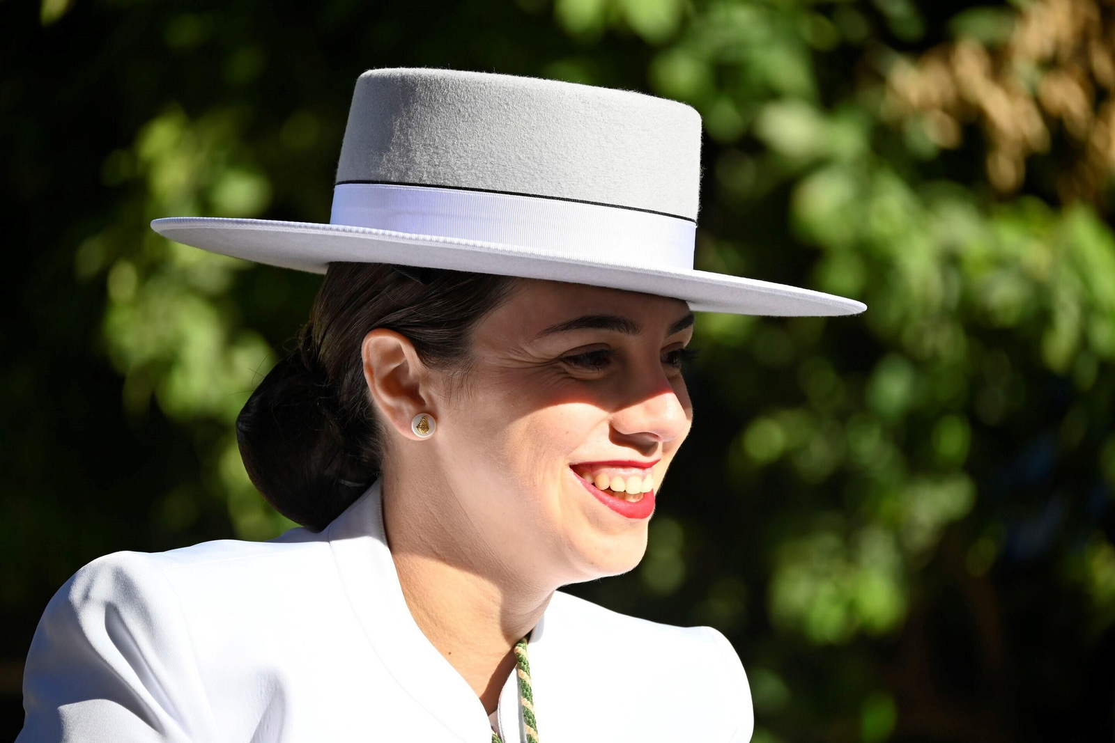 Imágenes de los peregrinos de la Hermandad de Emigrantes en su salida por las calles de Huelva