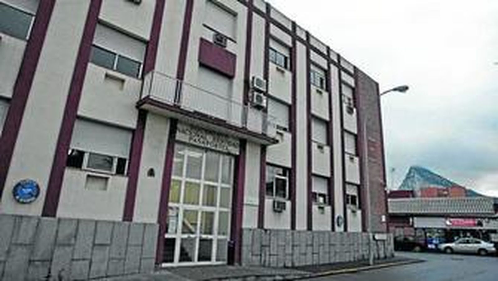 Imagen de la Comisaría de La Línea.