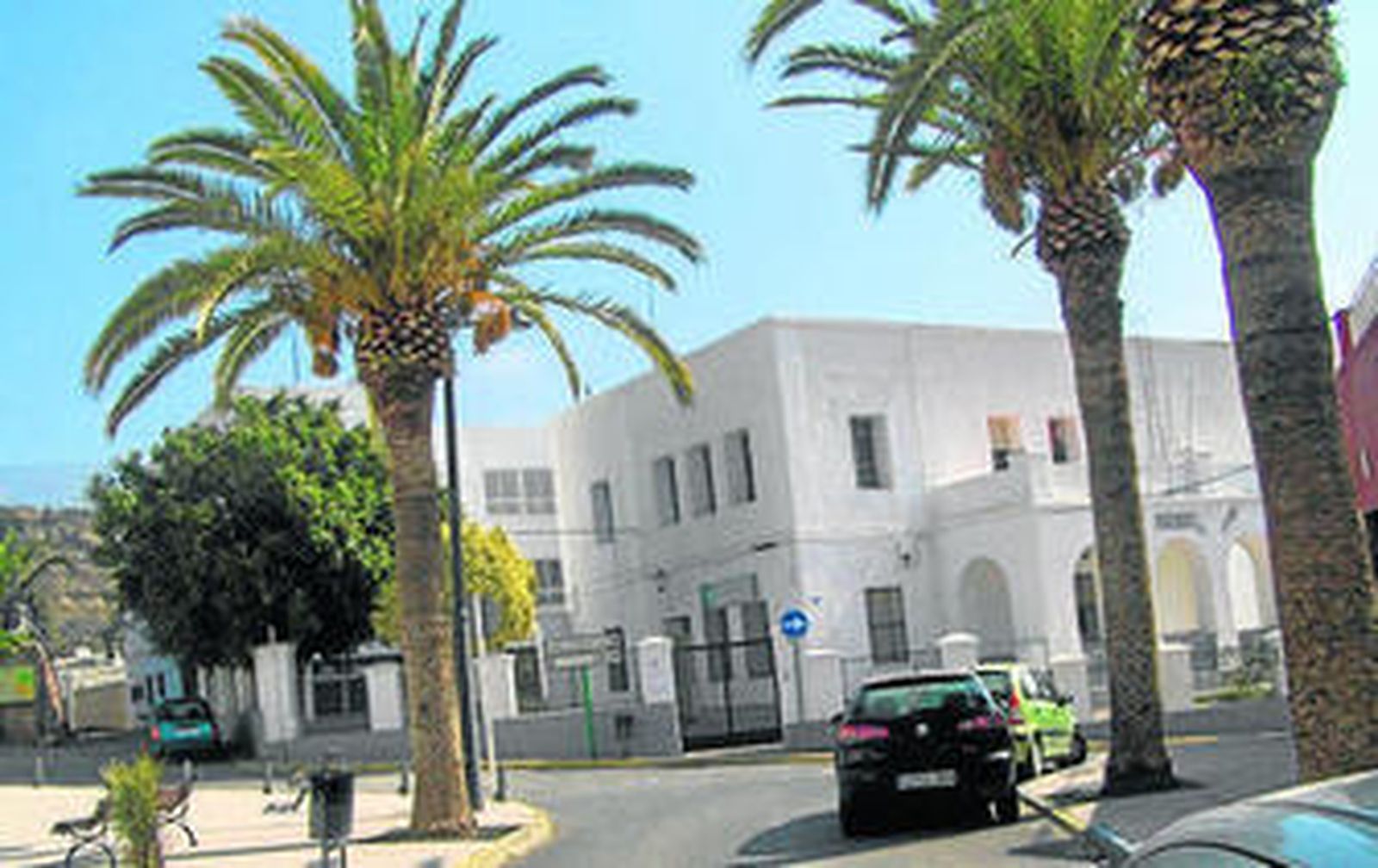 Colegio Luis Vives de Dalías.