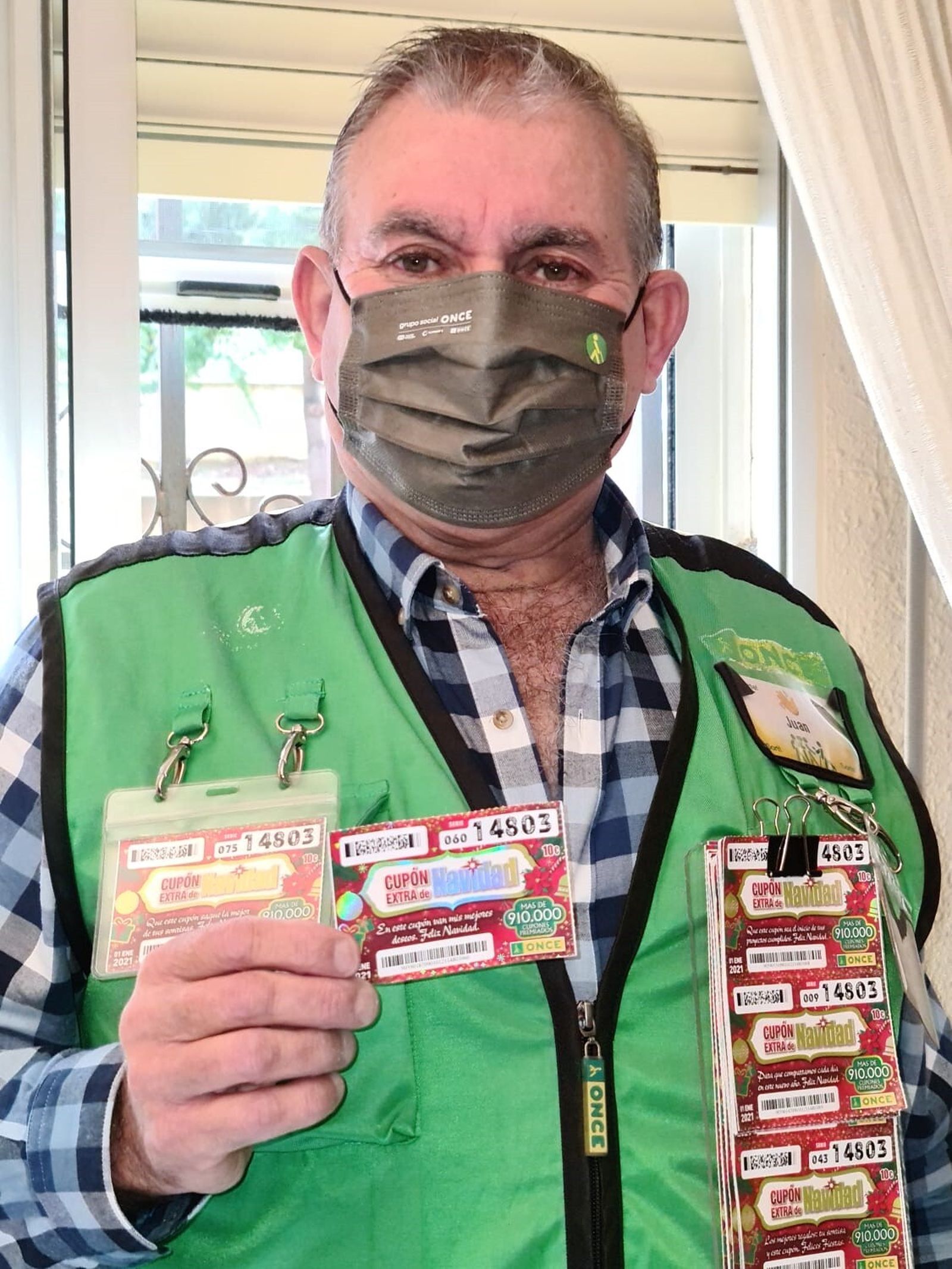 Juan Prieto, el canario, vendedor de la ONCE