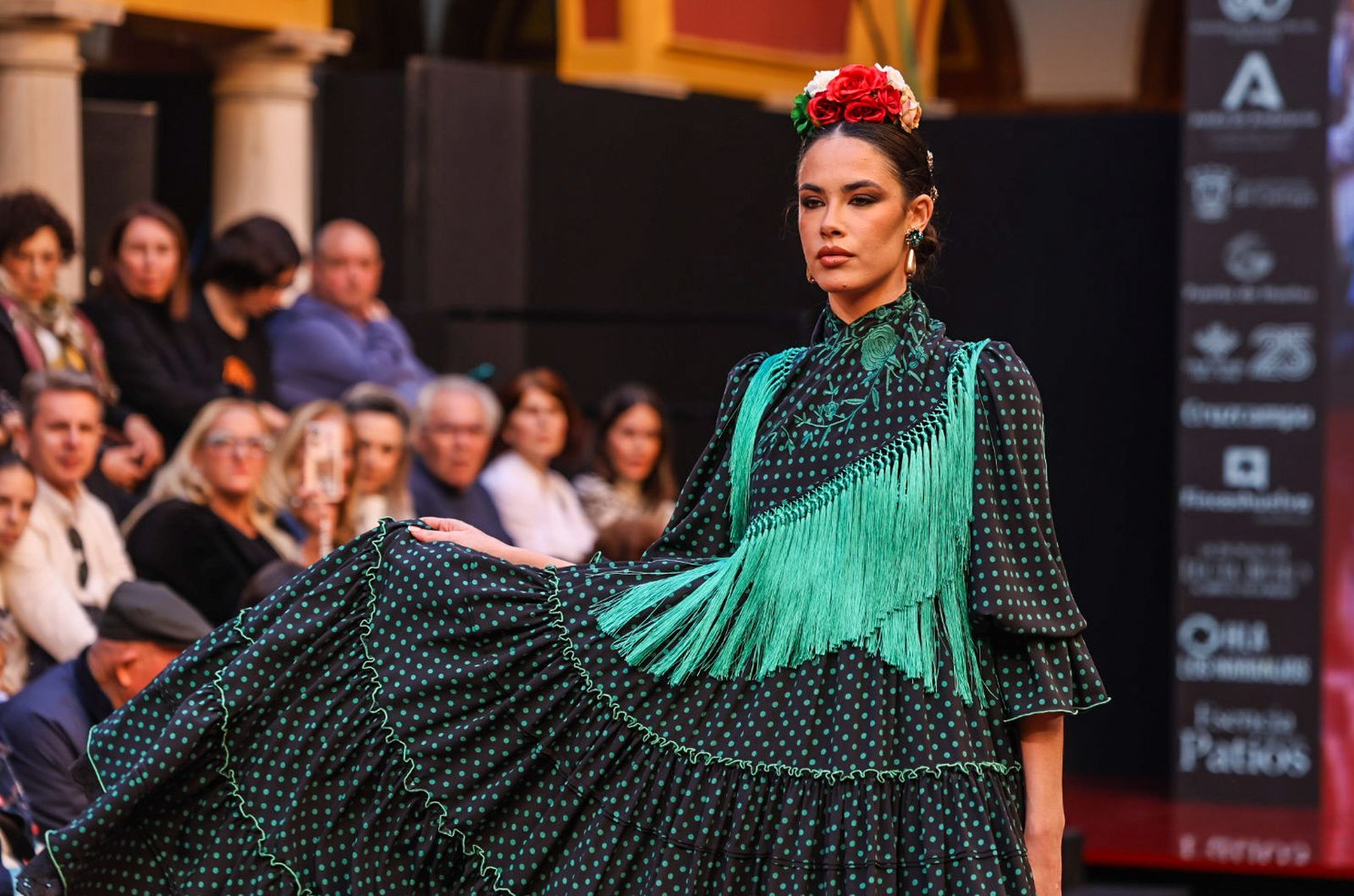 Fotografías de la Pasarela Huelva Flamenca 2026