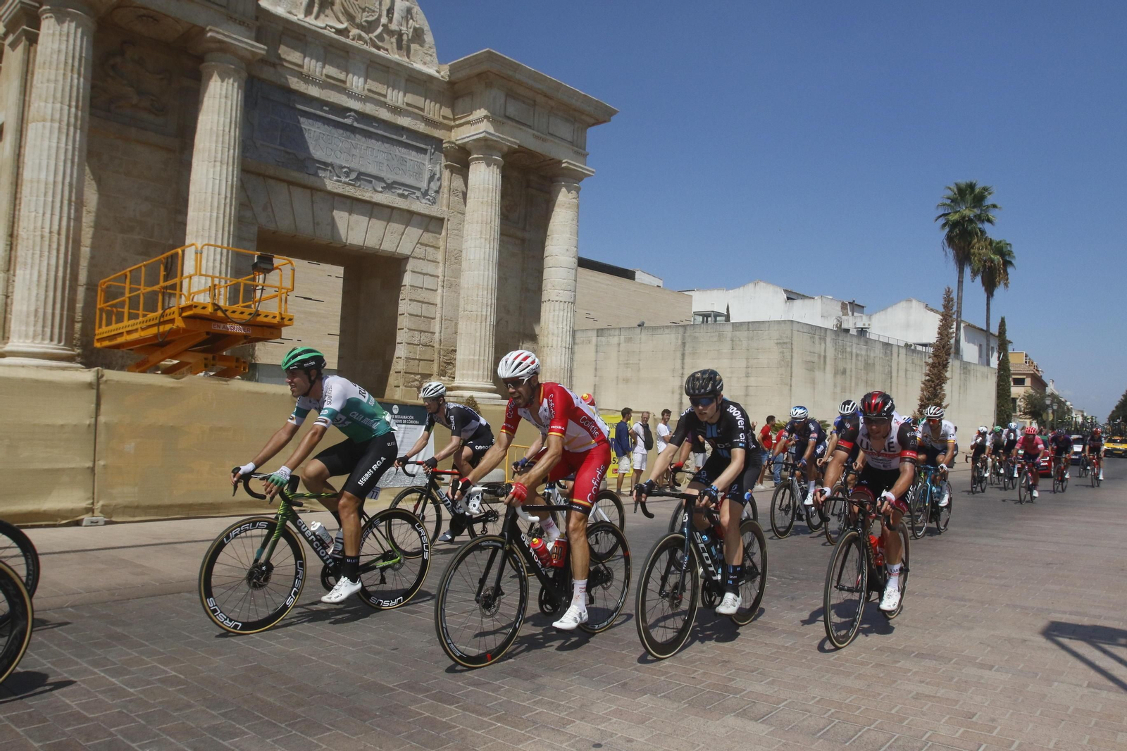 El paso de la Vuelta Ciclista por Córdoba, en fotografías