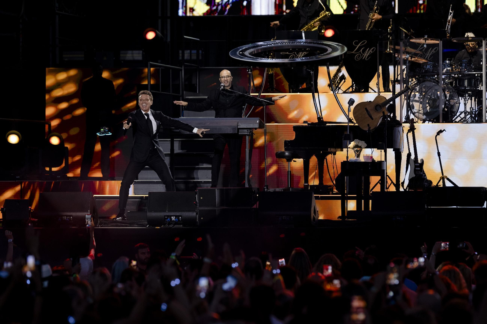 Las imágenes del concierto de Luis Miguel en el Concert Music Las imágenes del concierto de Luis Miguel en el Concert Music