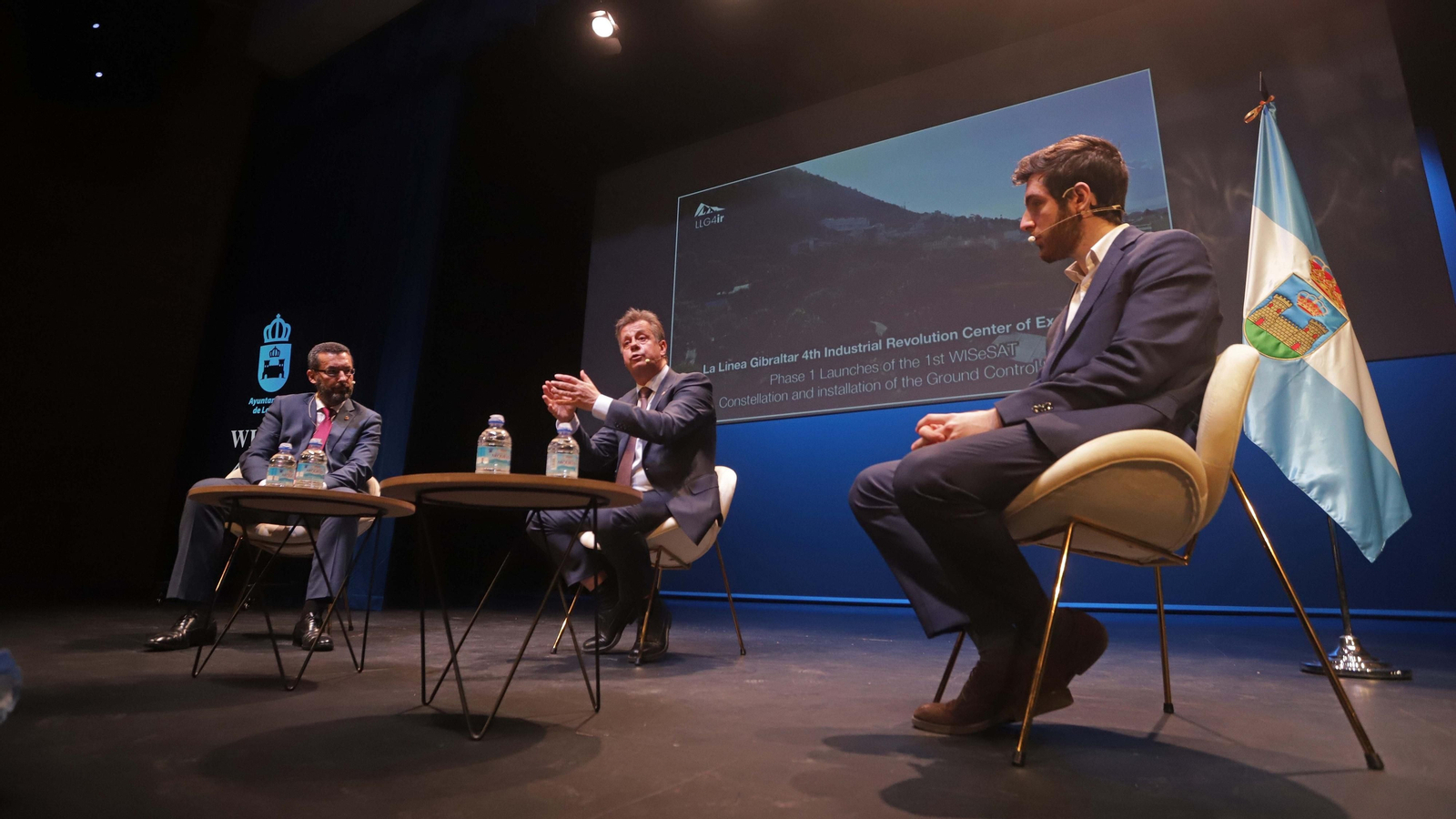 Fotos de la presentación de la Fase 1 del Centro de Excelencia de la 4ª Revolución Industrial en La Línea