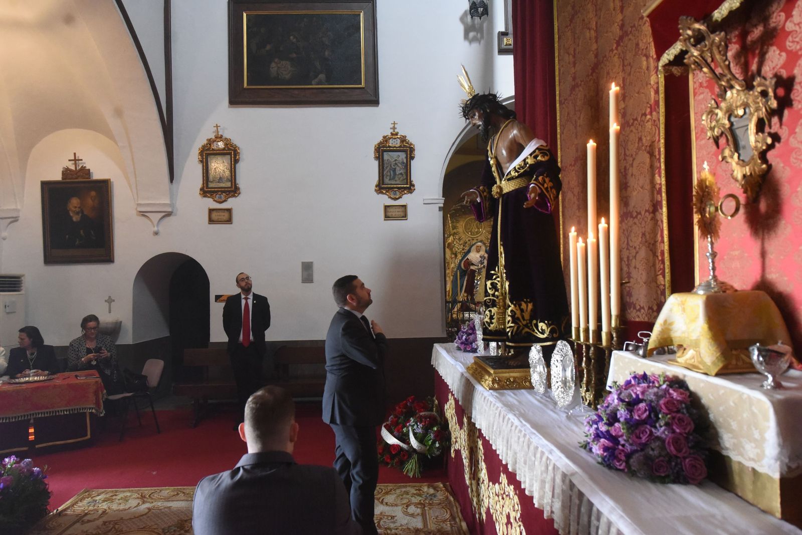 Las fotos del solemne besapiés del Señor de la Humildad y Paciencia de Córdoba