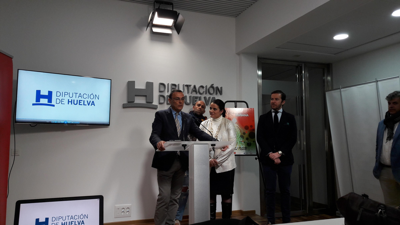 Portal de moda almonteño.