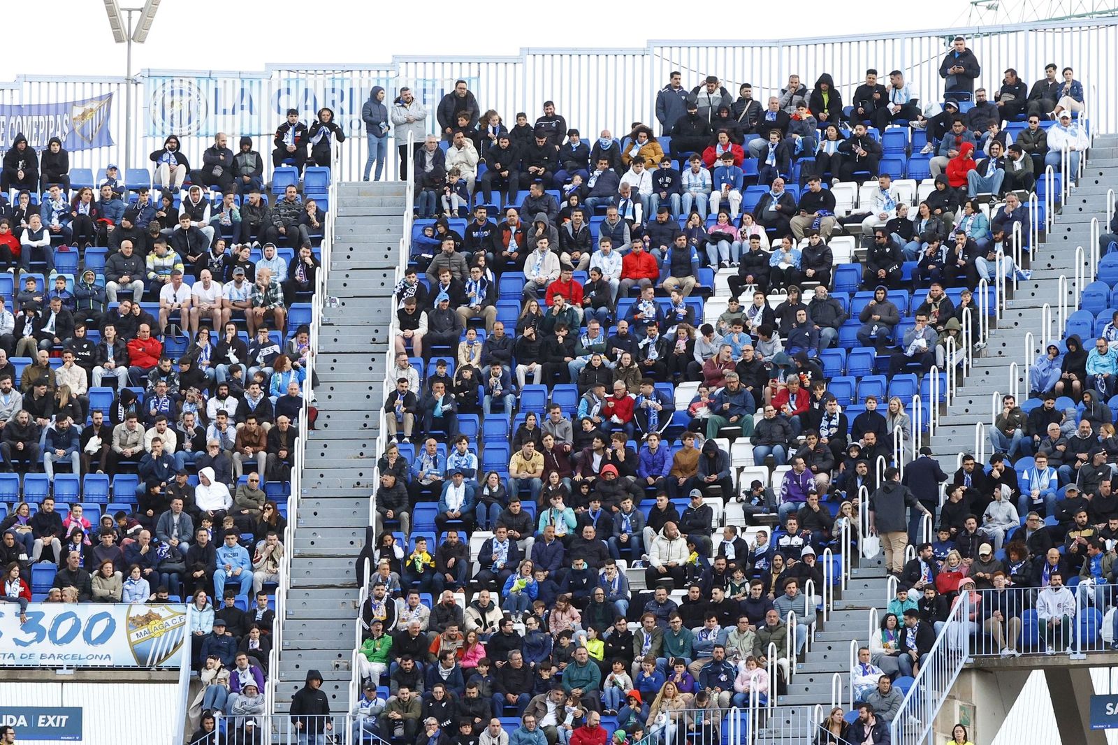 Búscate en La Rosaleda durante el Málaga CF-Racing de Ferrol