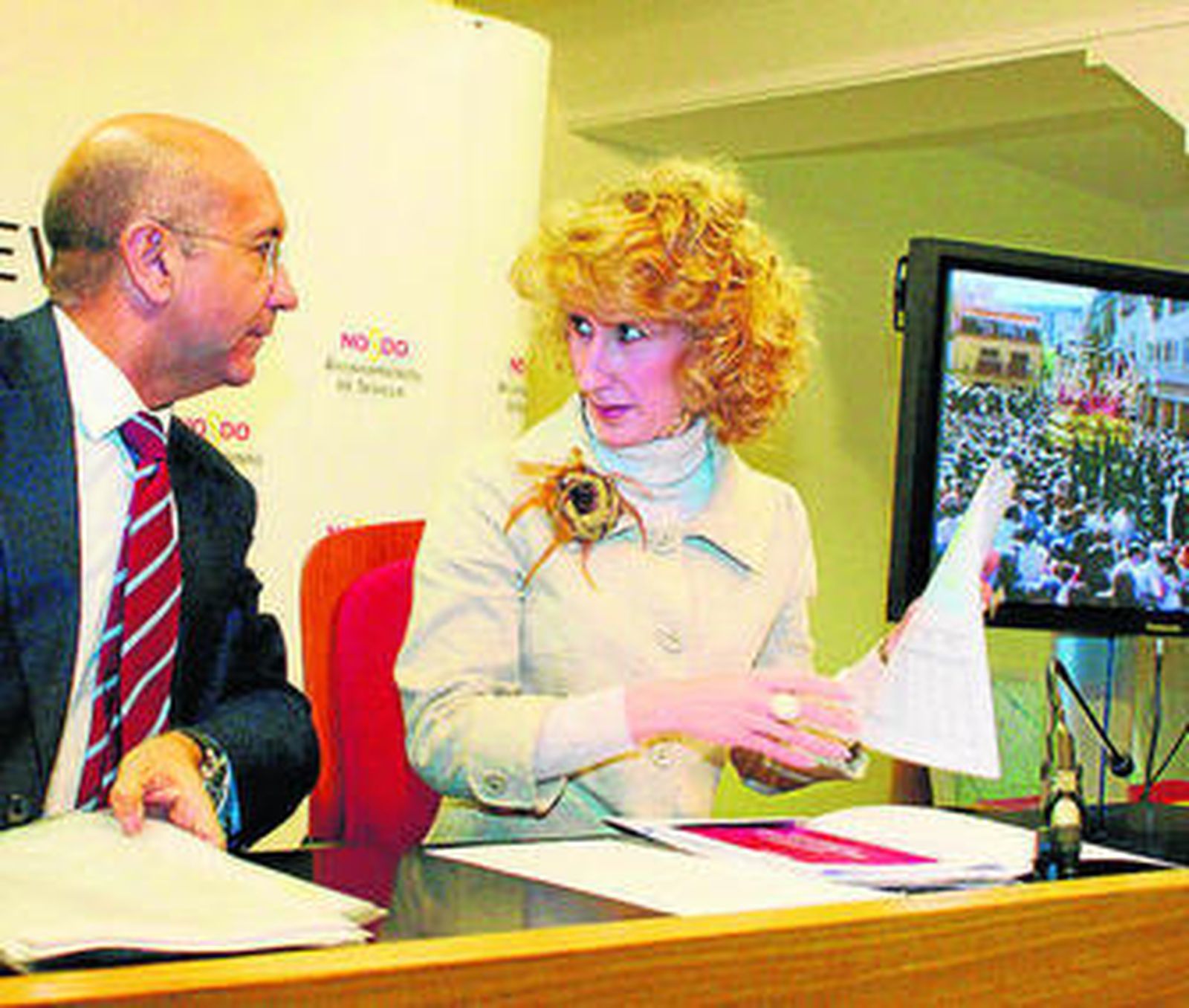 Manuel Marchena y Maribel Montaño, responsables de la TV local.