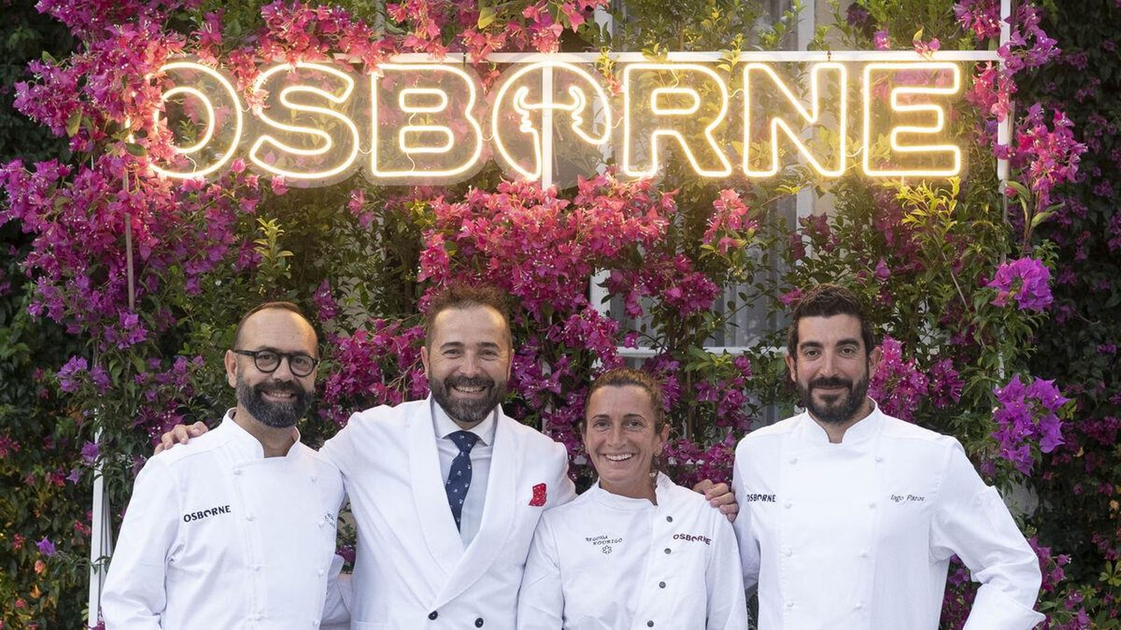Los chefs y el bartender de la propuesta Saborea Osborne
