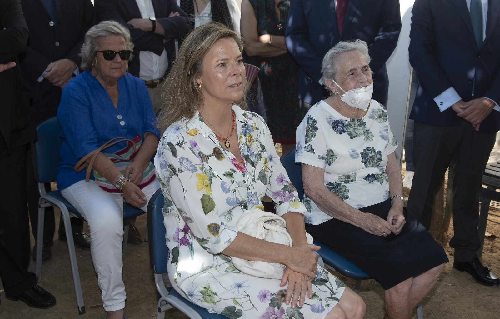 Las imágenes de la inauguración de los jardines del párroco D. Pedro Ybarra