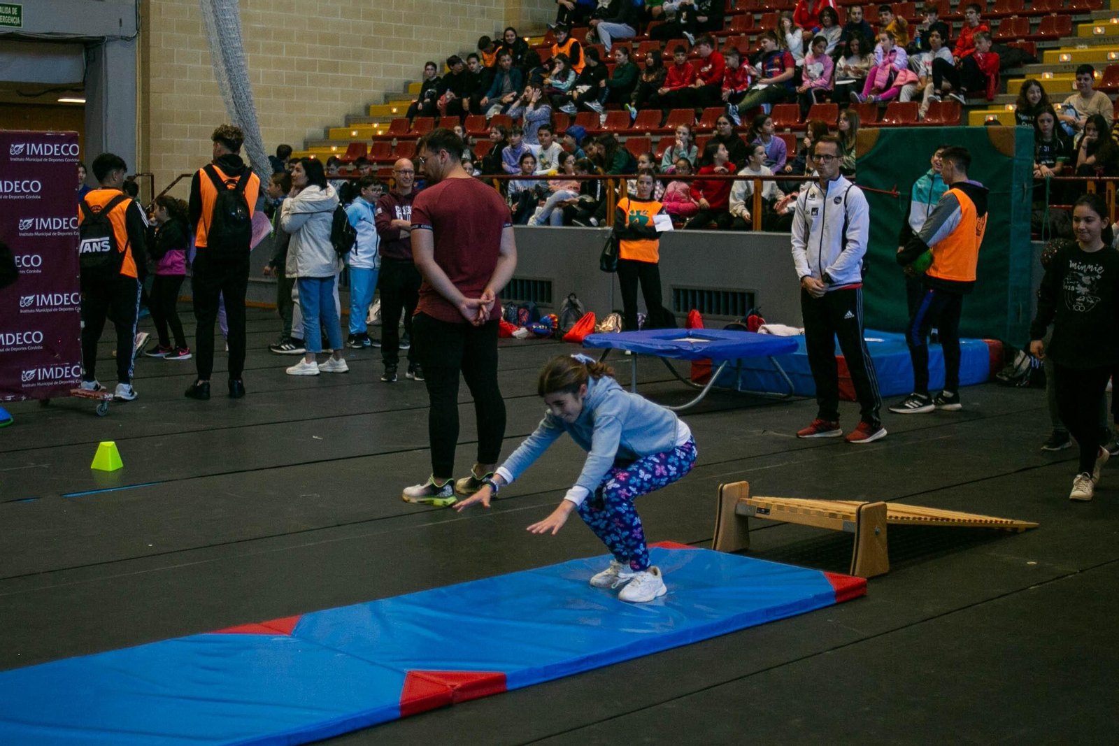 La 'Gimnastrada' del instituto López Neyra de Córdoba, en imágenes