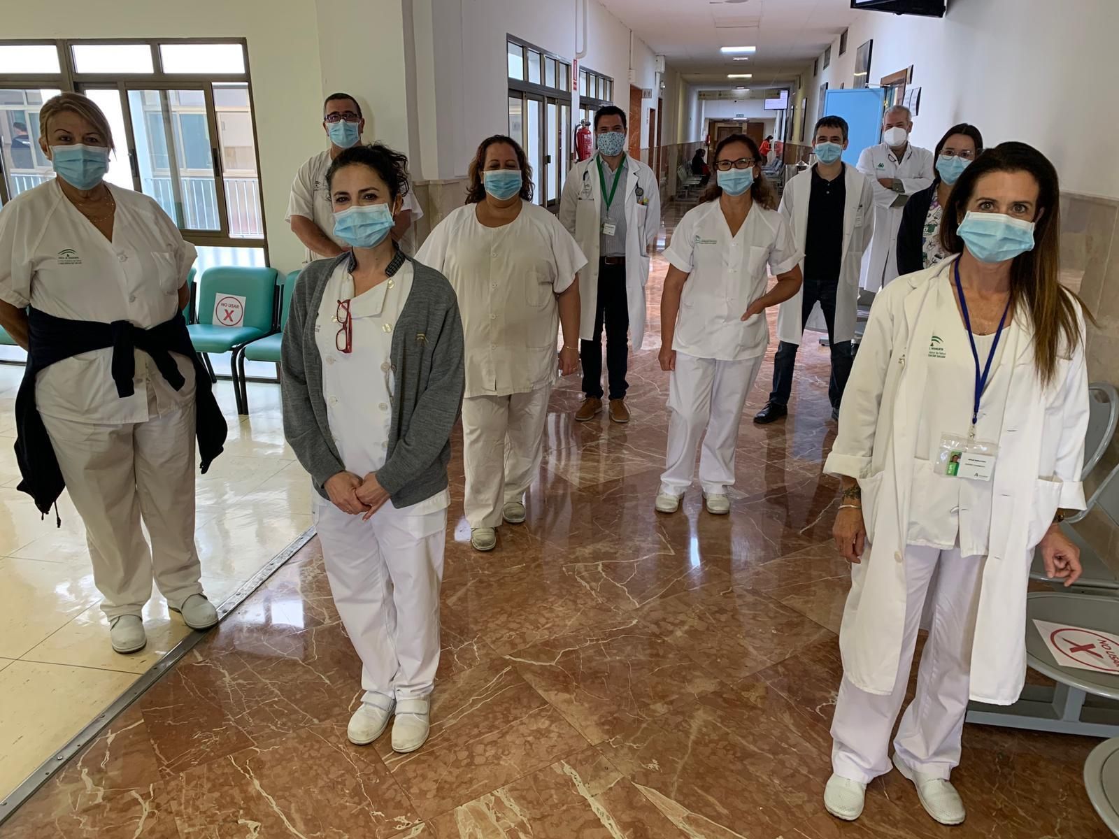 Miembros del Servicio de Alimentación y alergólogos del Macarena.