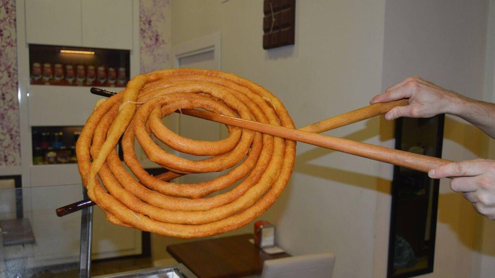 Churros recién hechos en Cafetería de la Rosa