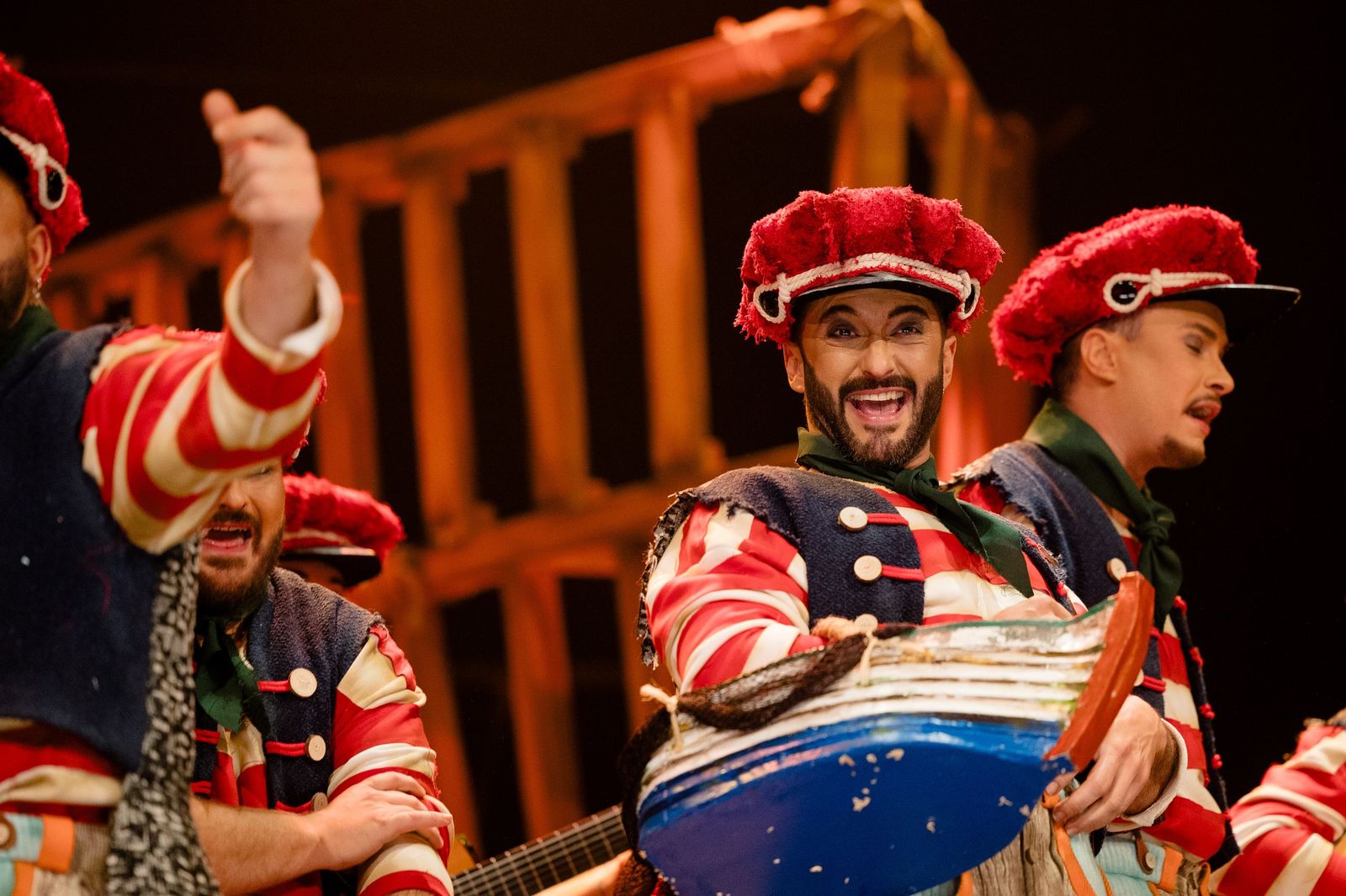 Búscate entre las mejores imágenes de la sexta sesión de cuartos de final del COAC 2026