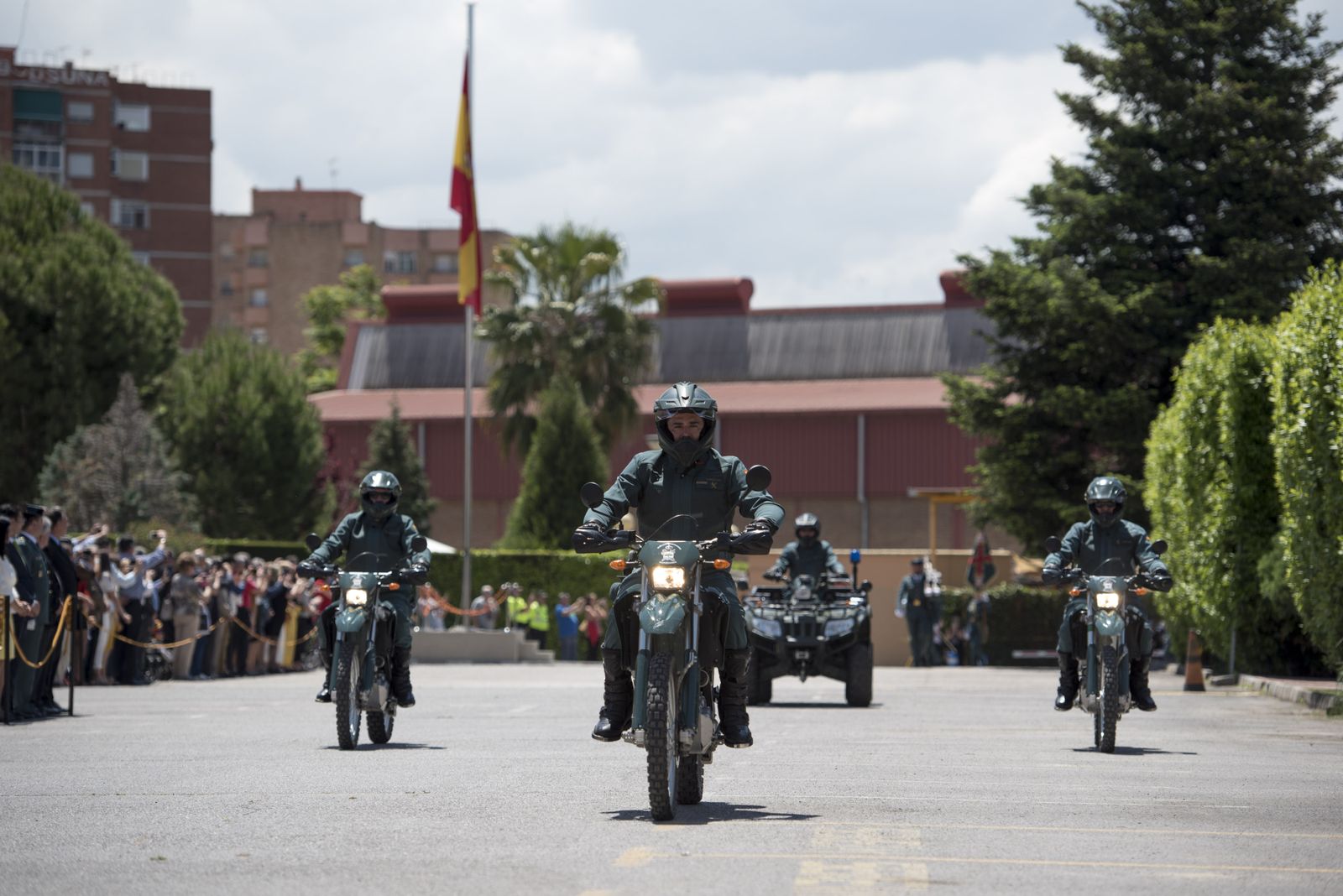 Acto de celebración del 175 aniversario de la Guardia Civil en Granada