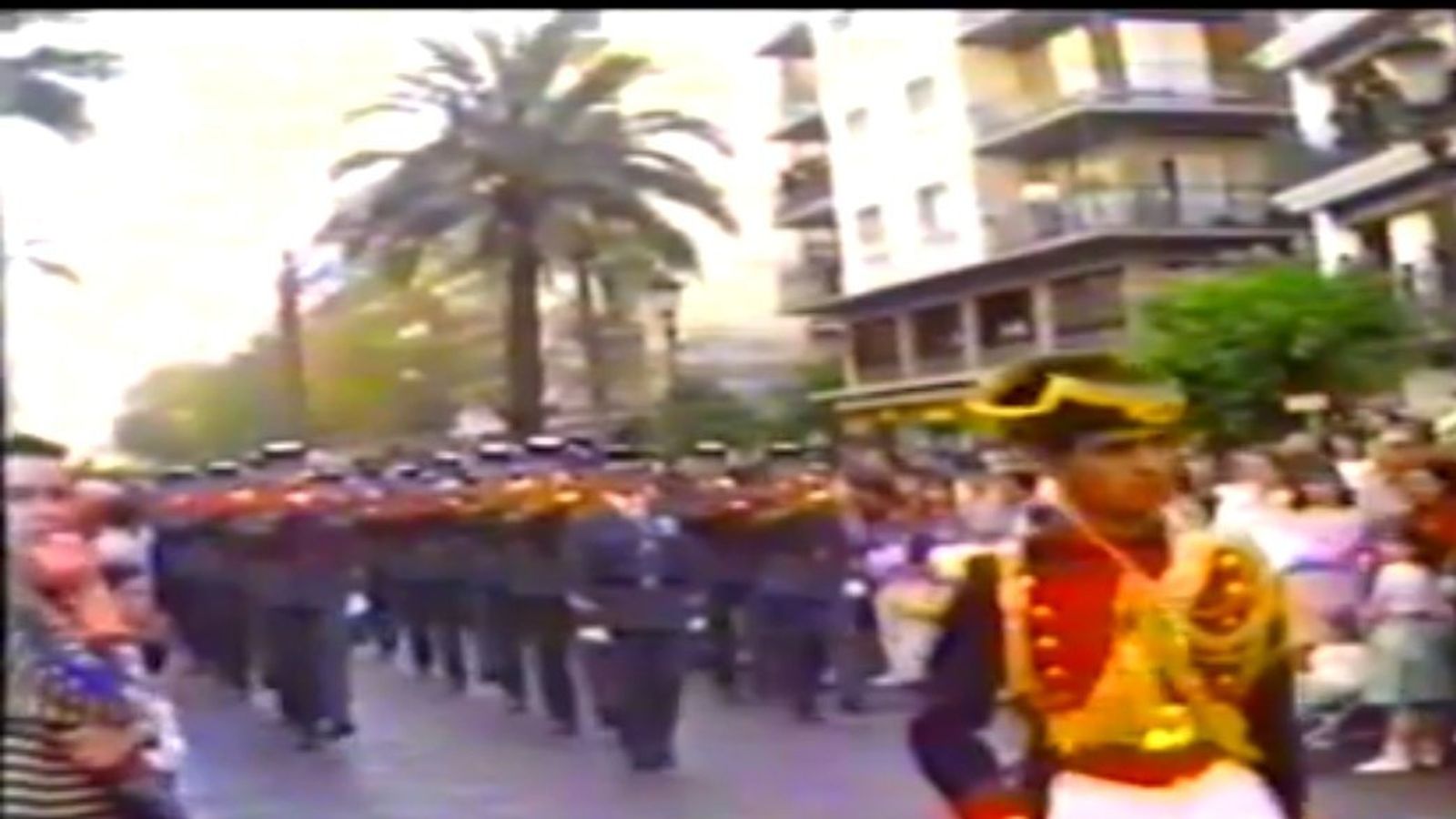 La Guardia Civil de Valdemoro tras el Cachorro en el año 1988