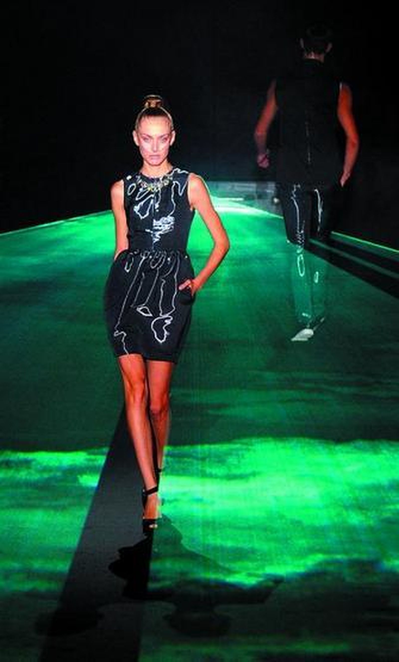 David Delfín rompe en Cibeles