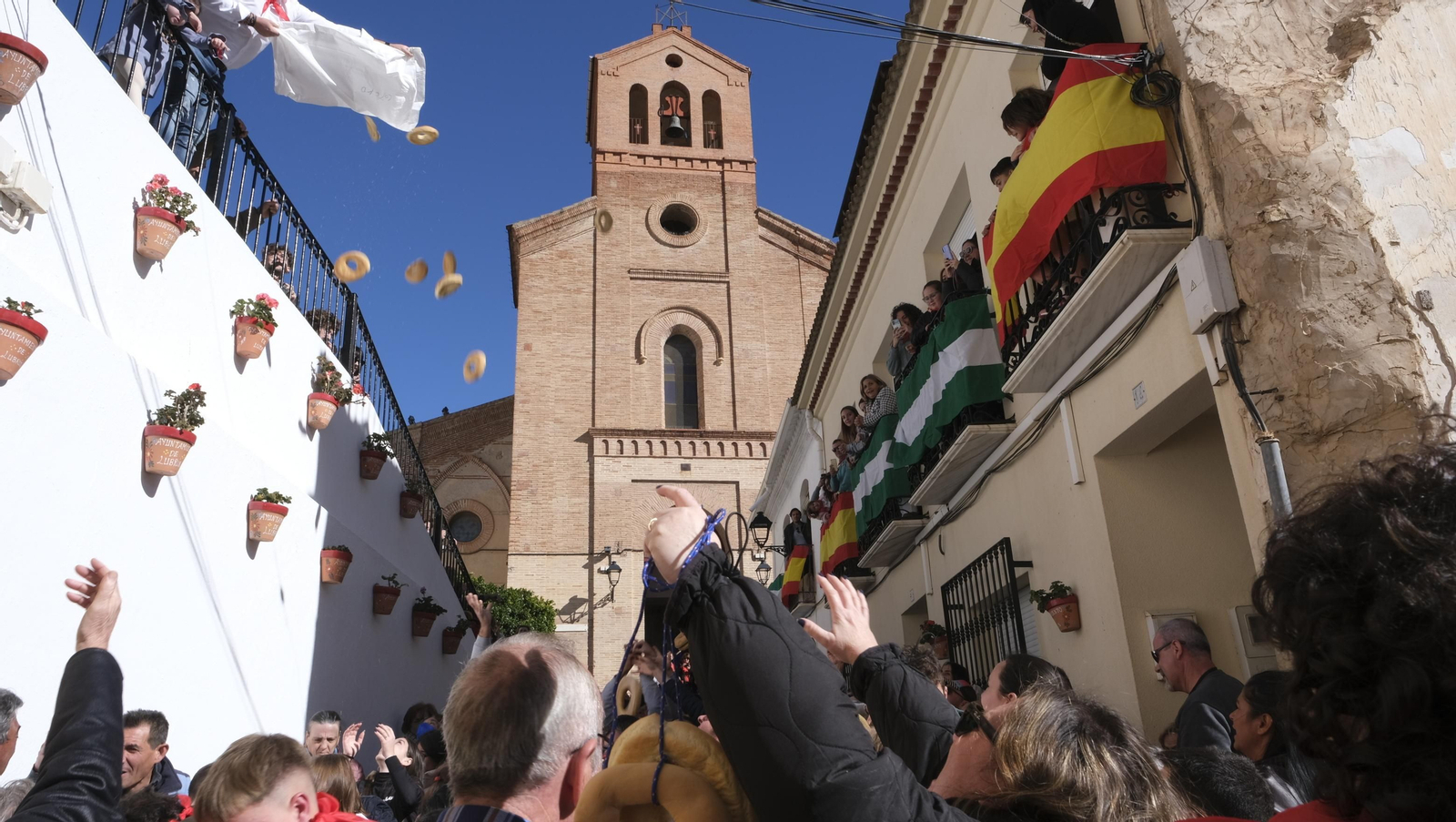 Los vecinos de Lubrín se echan a las calles por San Sebastián