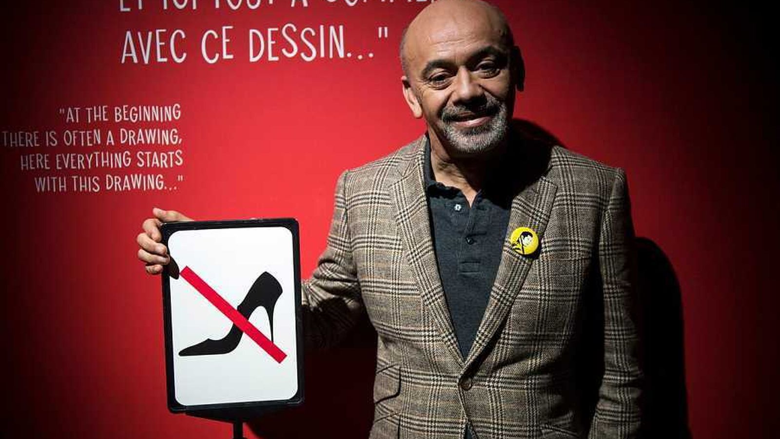 Christina Louboutin y la señal que prohibía llevar tacones en el palacio de la Porté Dorée