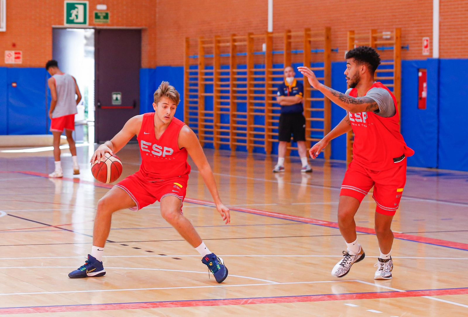 Fotos: el primer entrenamiento de la sub 20 de España con cinco malagueños