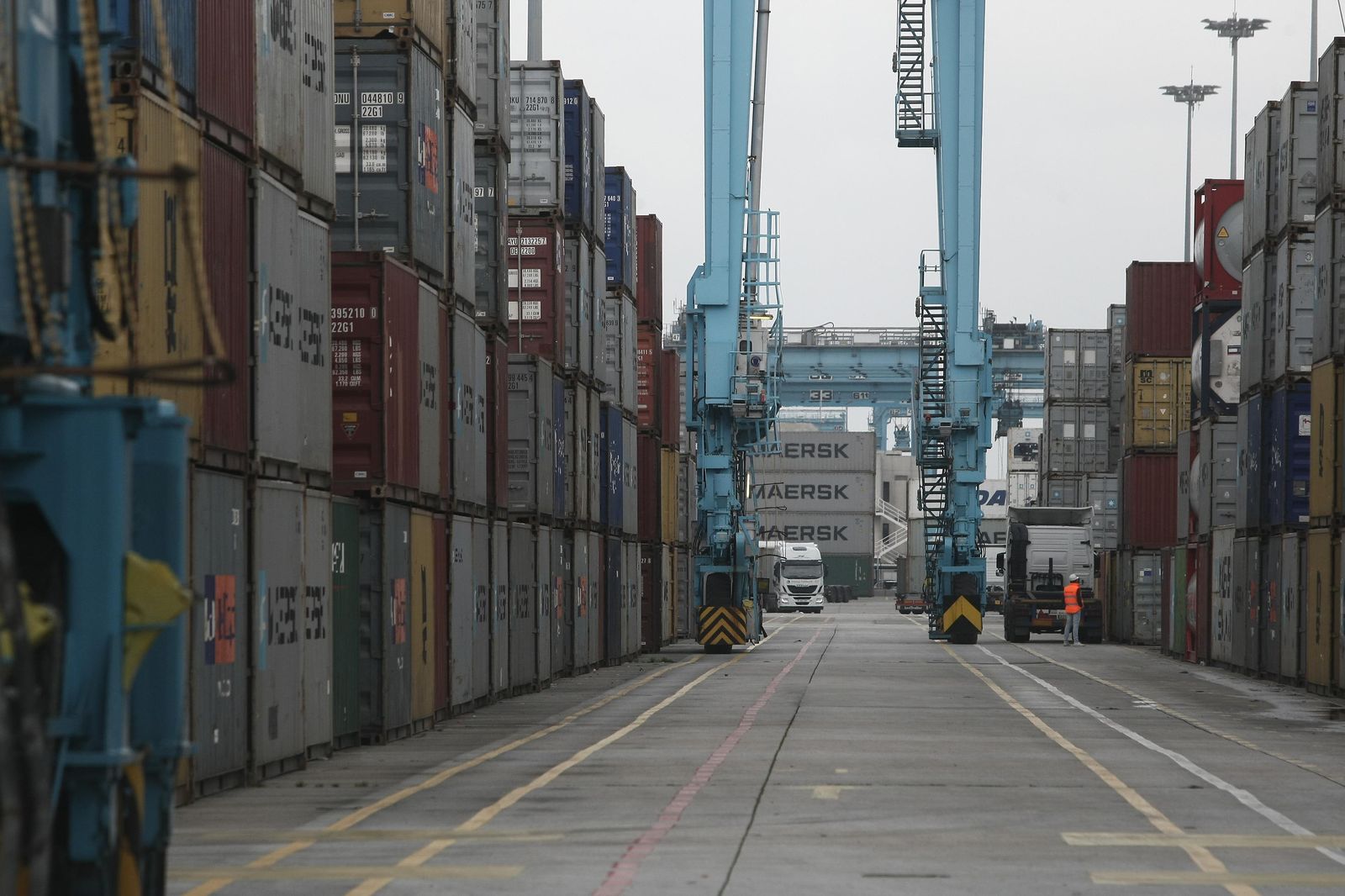 Contenedores en el puerto de Algeciras, en una imagen de archivo.