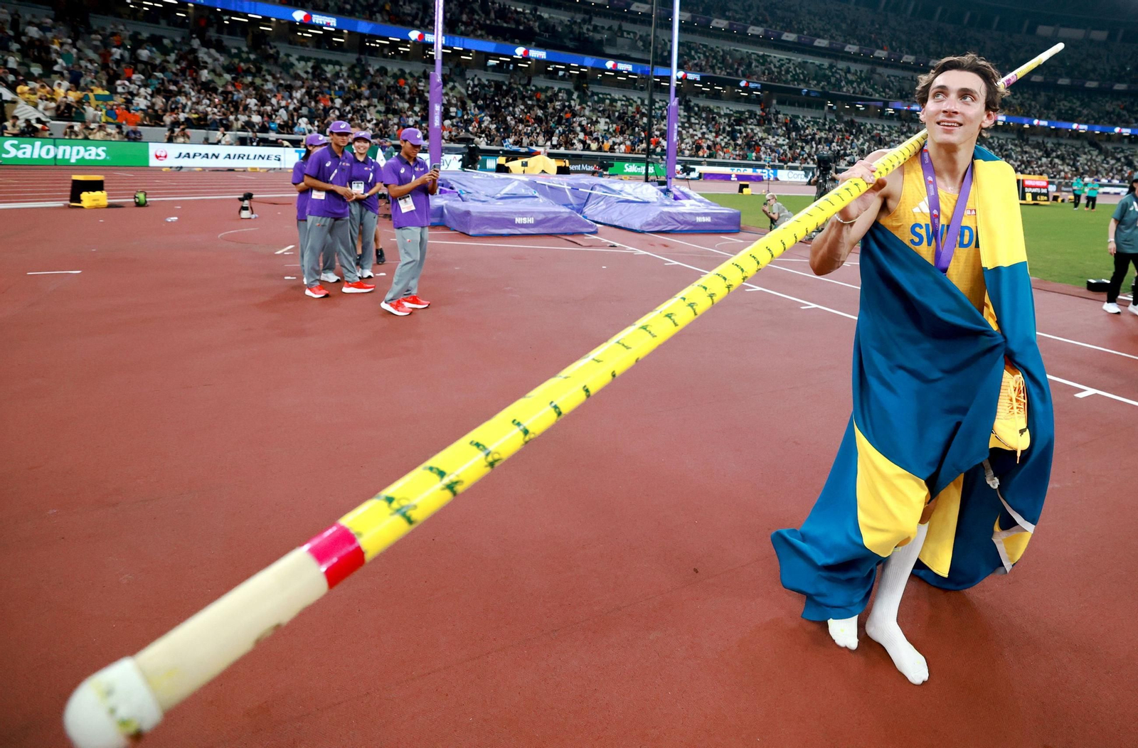 Las fotos del récord mundial de Duplantis y del resto de la jornada