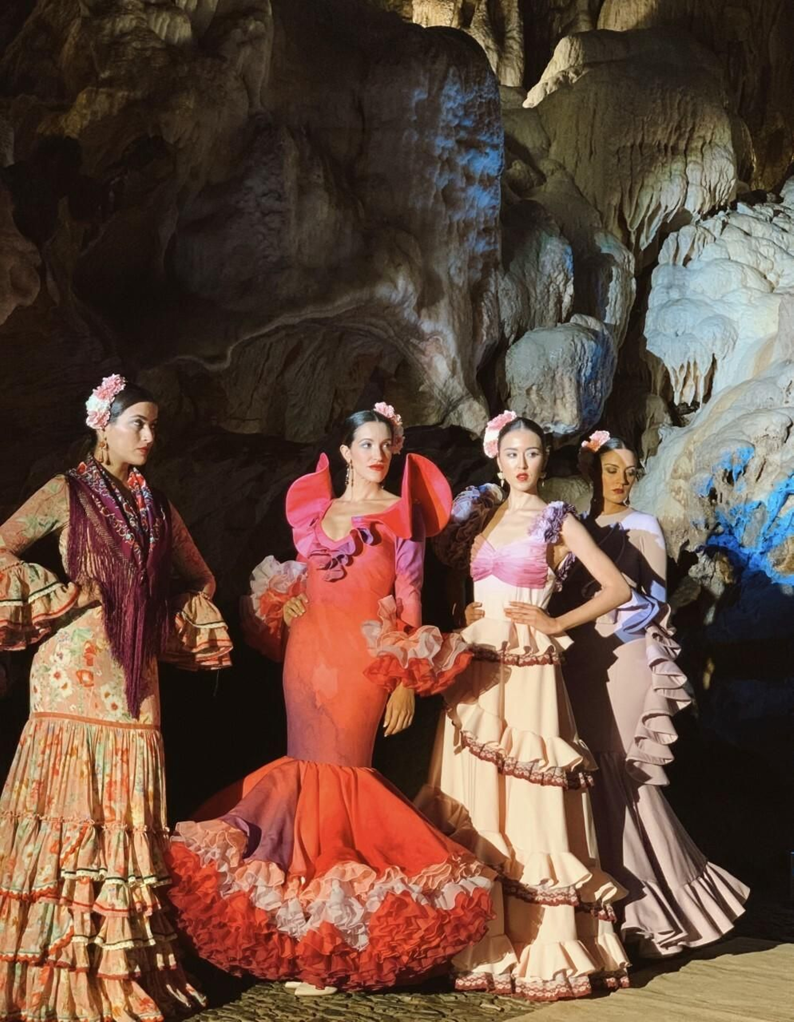 We Love Flamenco 2020 se presenta con un desfile en la Gruta de las Maravillas de Aracena We Love Flamenco 2020 se presenta con un desfile en la Gruta de las Maravillas de Aracena