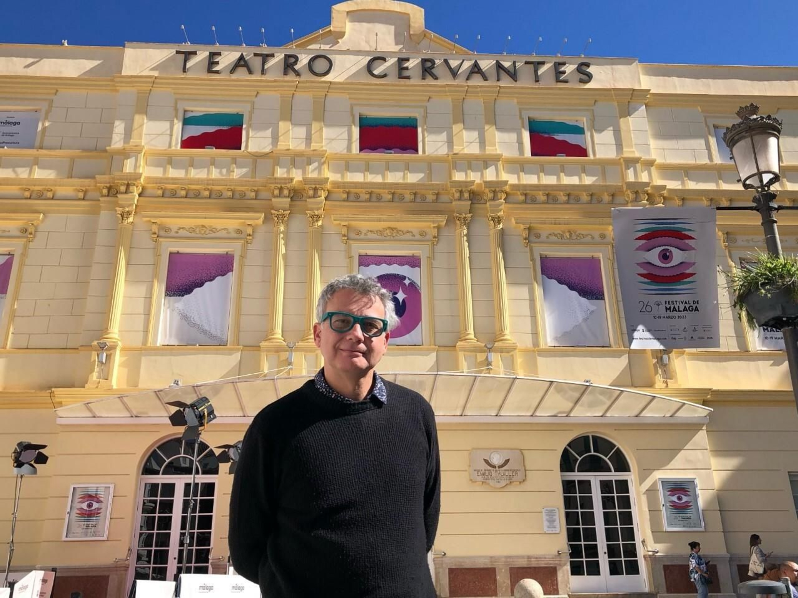 El realizador Javier Barón, autor del documental 'Feudo', en el Teatro Cervantes.