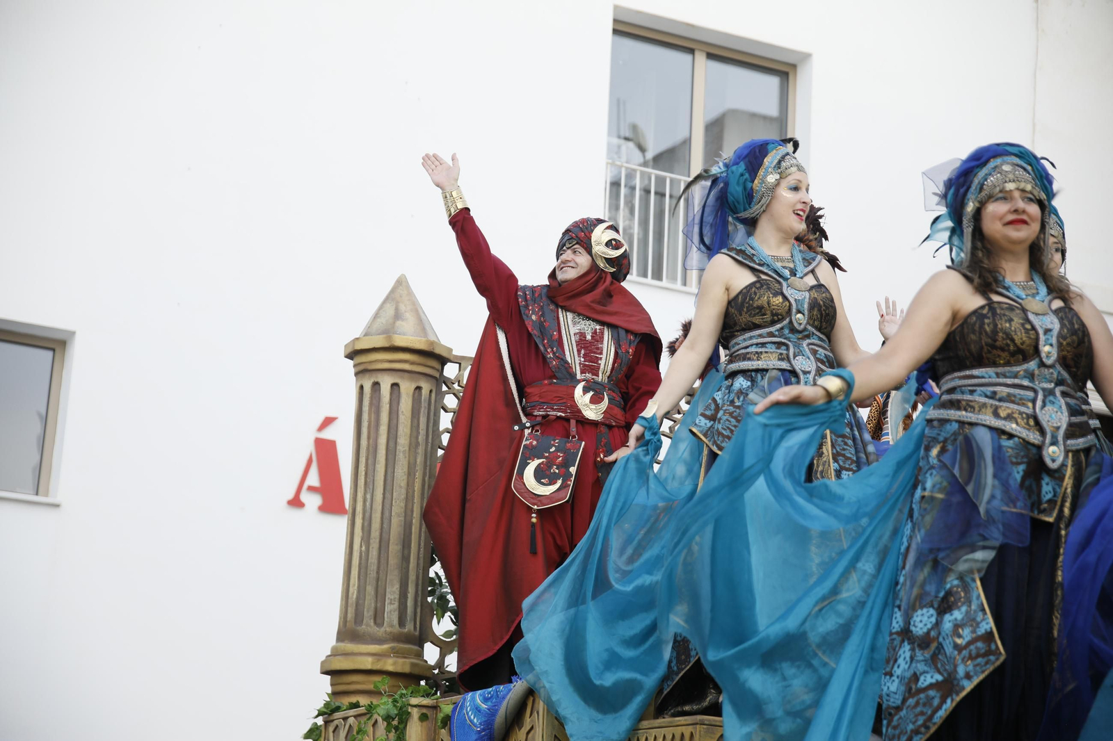 El gran desfile de Moros y Cristianos de Mojácar, en imágenes