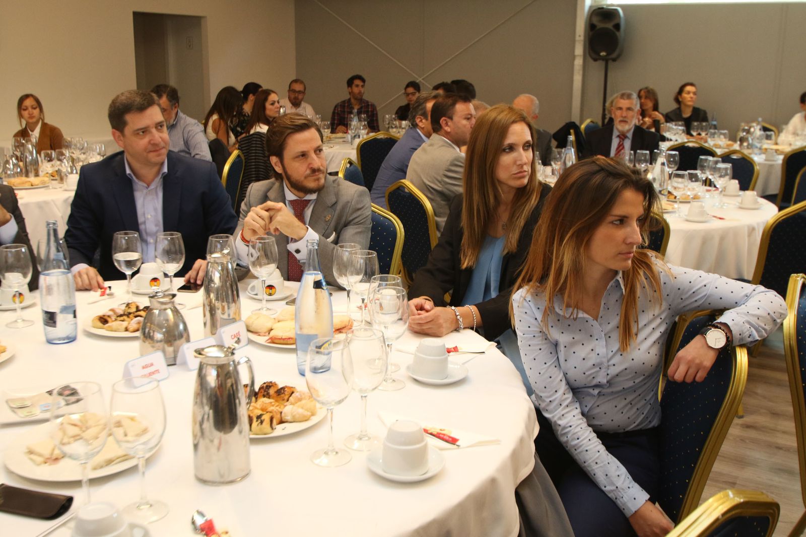 Las imágenes del Foro con el presidente de CEHAT