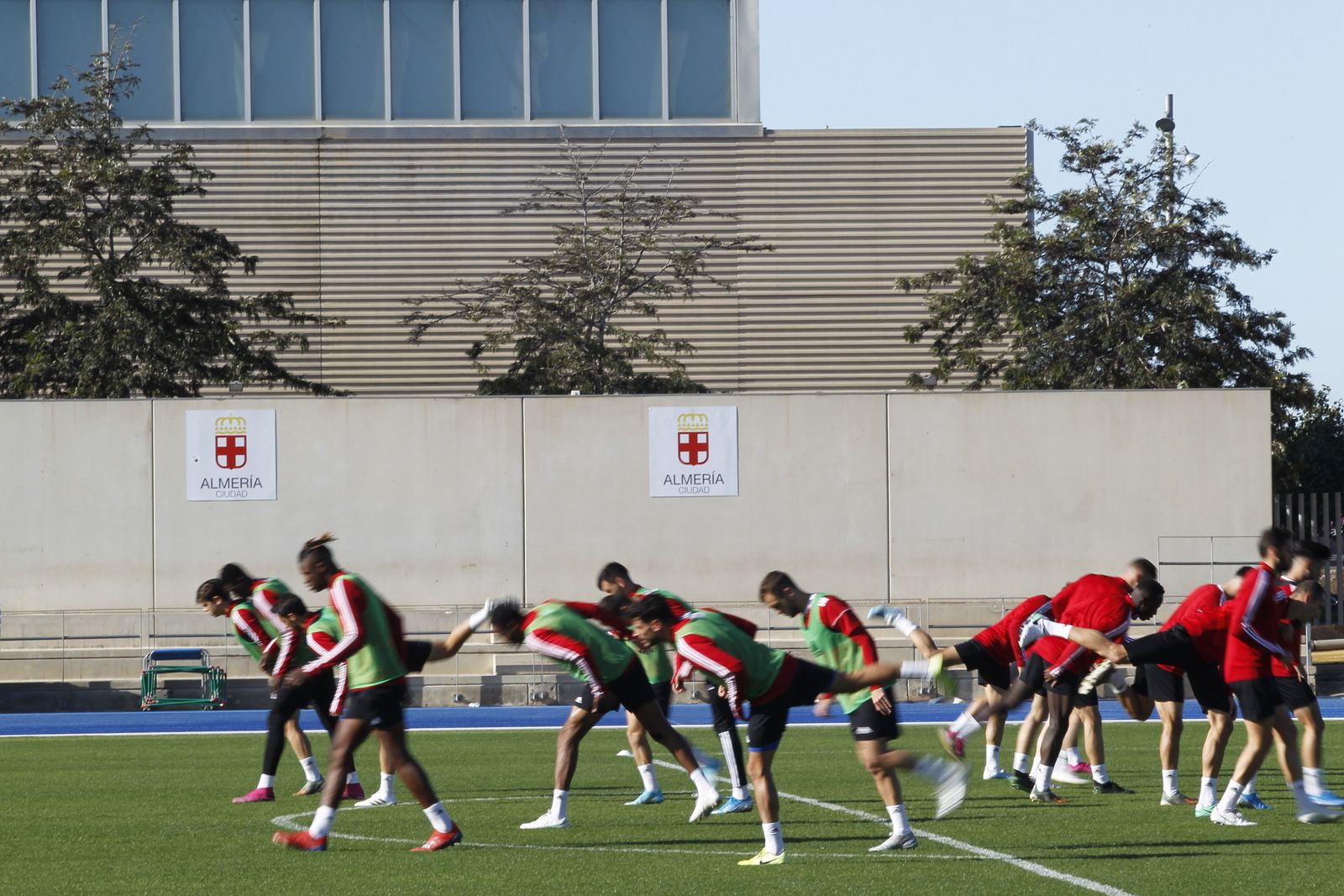 Fotogalería del entrenamiento del Almería previa al partido ante el Numancia