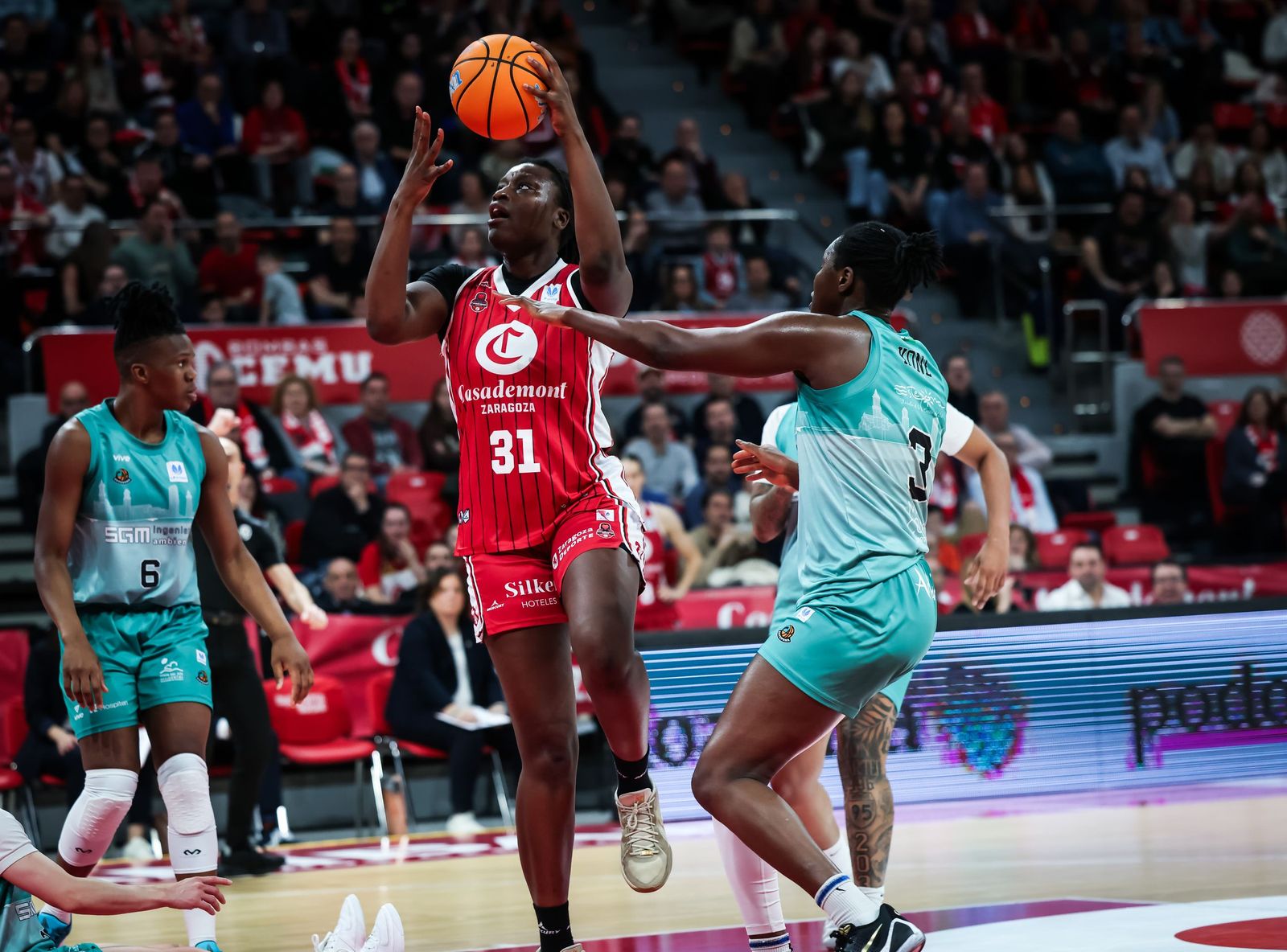 El CAB Estepona bordea la gesta en Zaragoza (62-59)