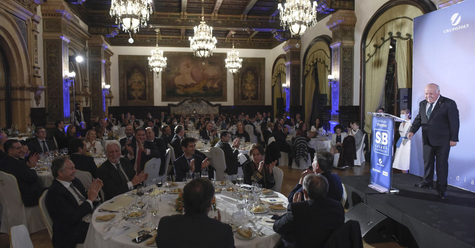 Salón del Hotel Alfonso XIII  que acogió la ceremonia de entrega de premios.