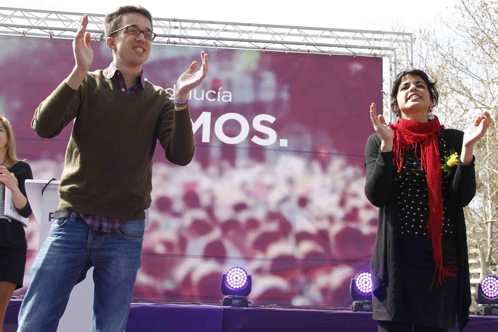 Íñigo Errejón y Teresa Rodríguez, durante la campaña de las elecciones de 2015.