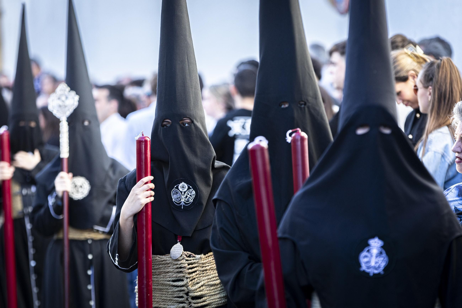 Las imágenes de Afligidos de El Puerto en el Lunes Santo de la Semana Santa 2025