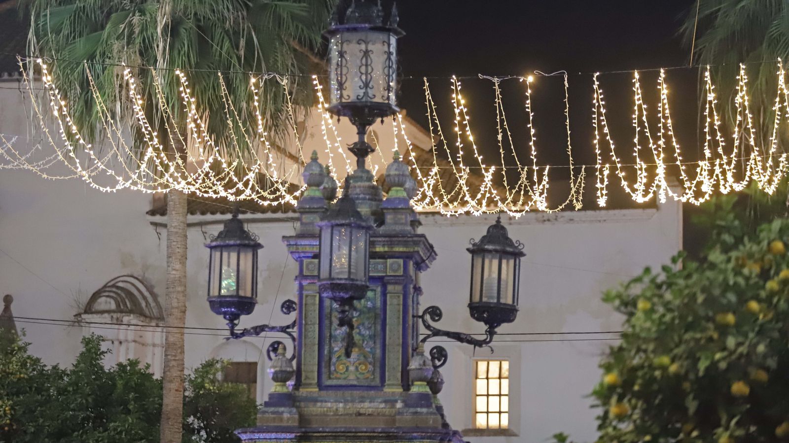 Fotos de la inauguración del alumbrado de Navidad en Algeciras