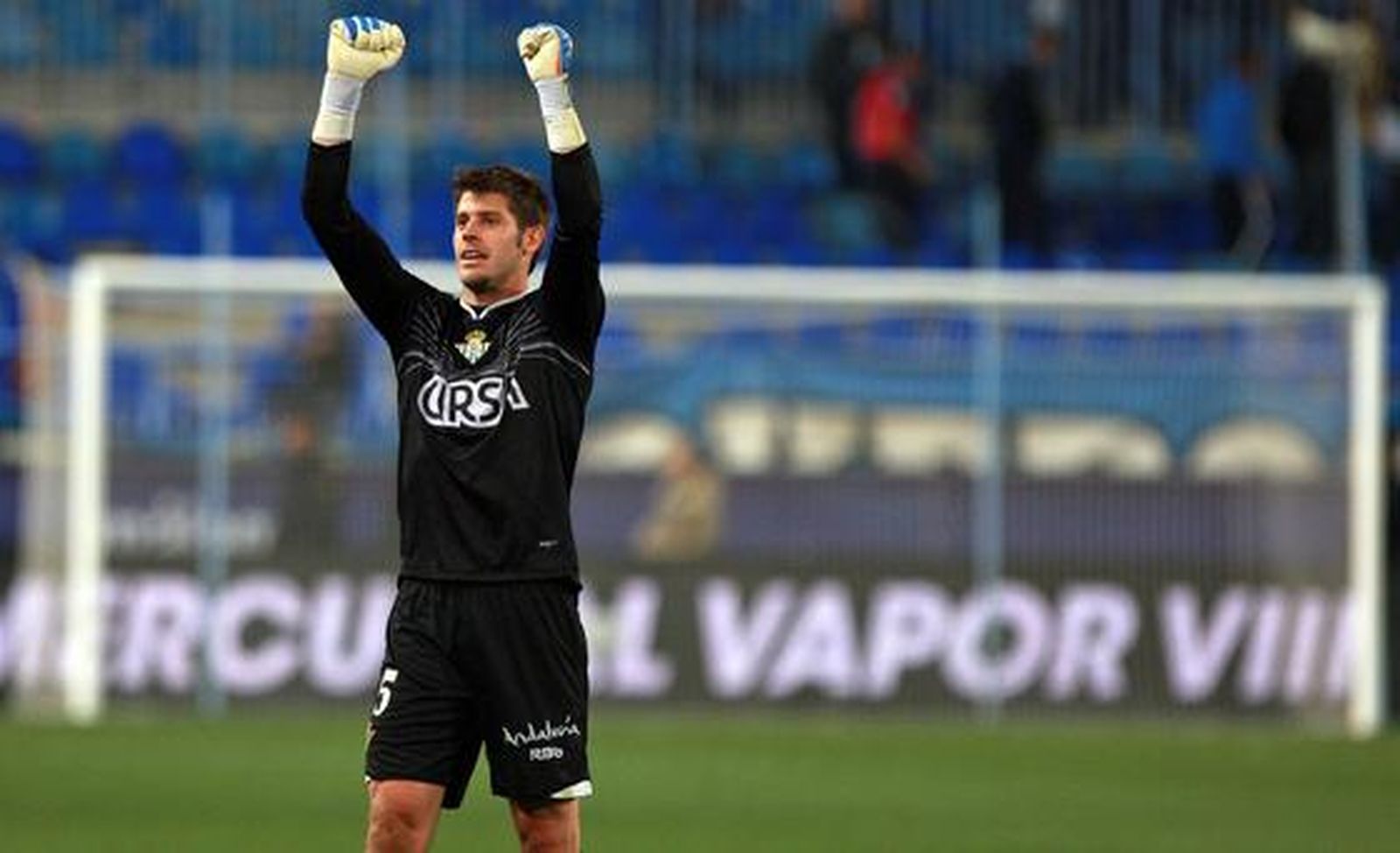 El Betis vence al Málaga en La Rosaleda (0-2). / EFE