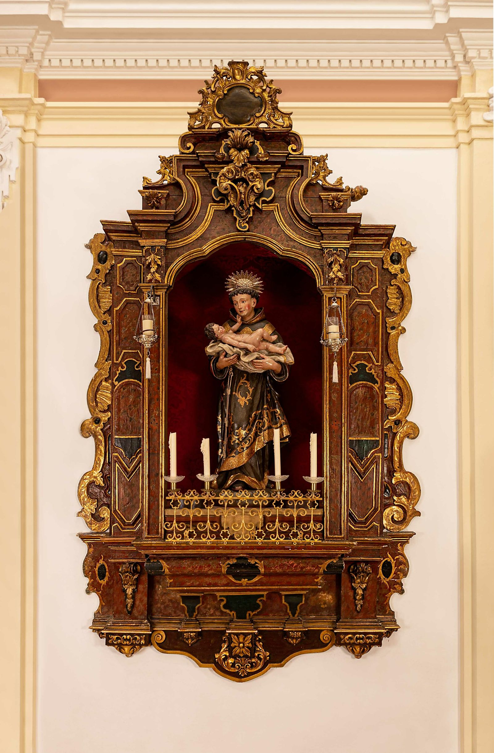 Retablo de San Antonio.