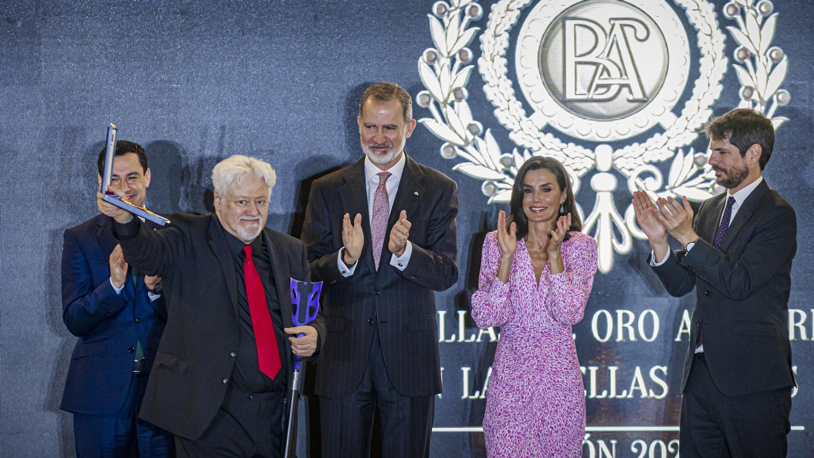Las imágenes de la entrega de las Medallas de Oro a la cultura en Cádiz