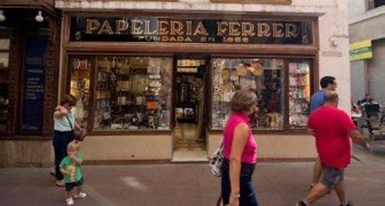 El final de la renta antigua amenaza la supervivencia del comercio tradicional