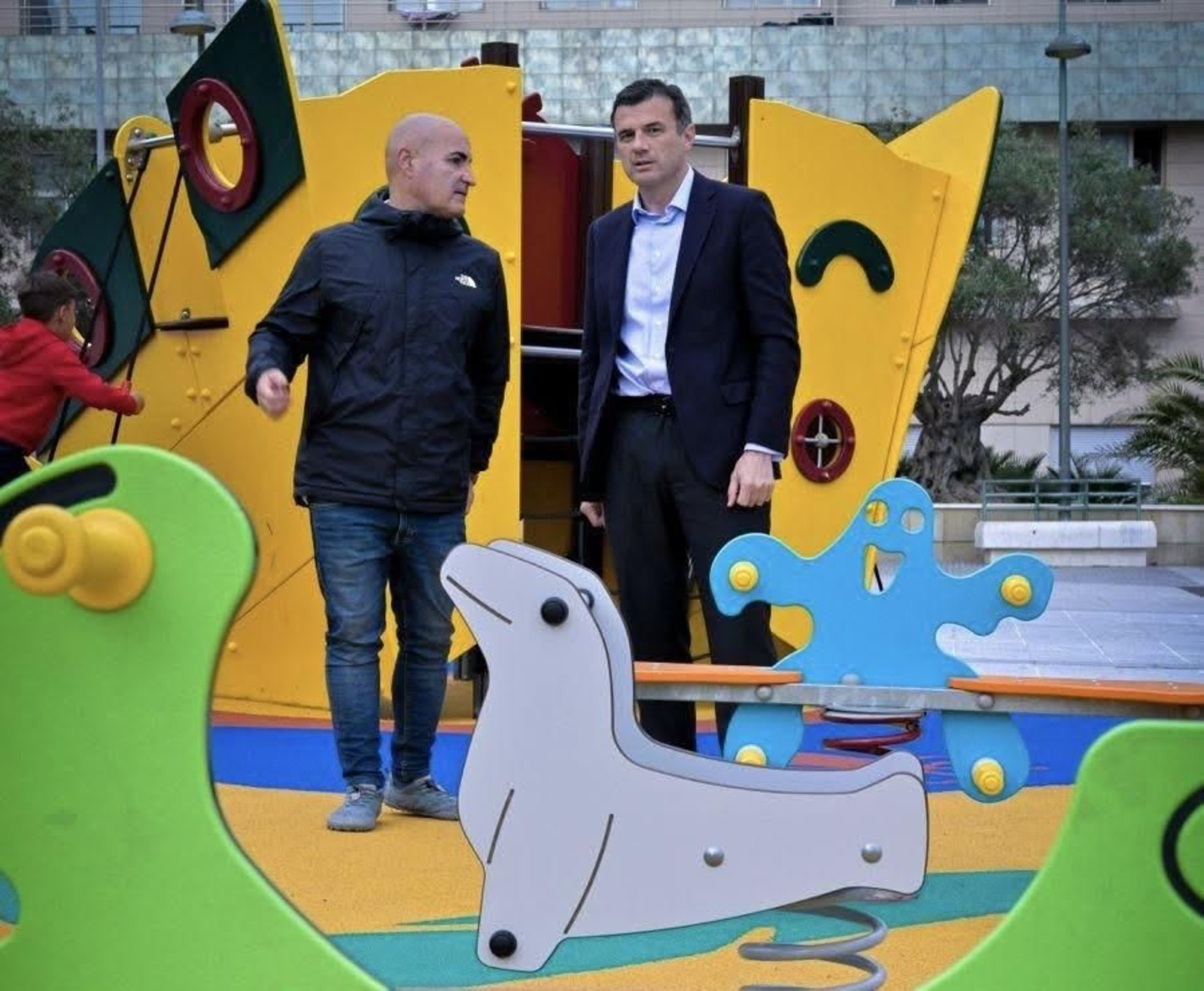 Queda inaugurado este suelo de caucho