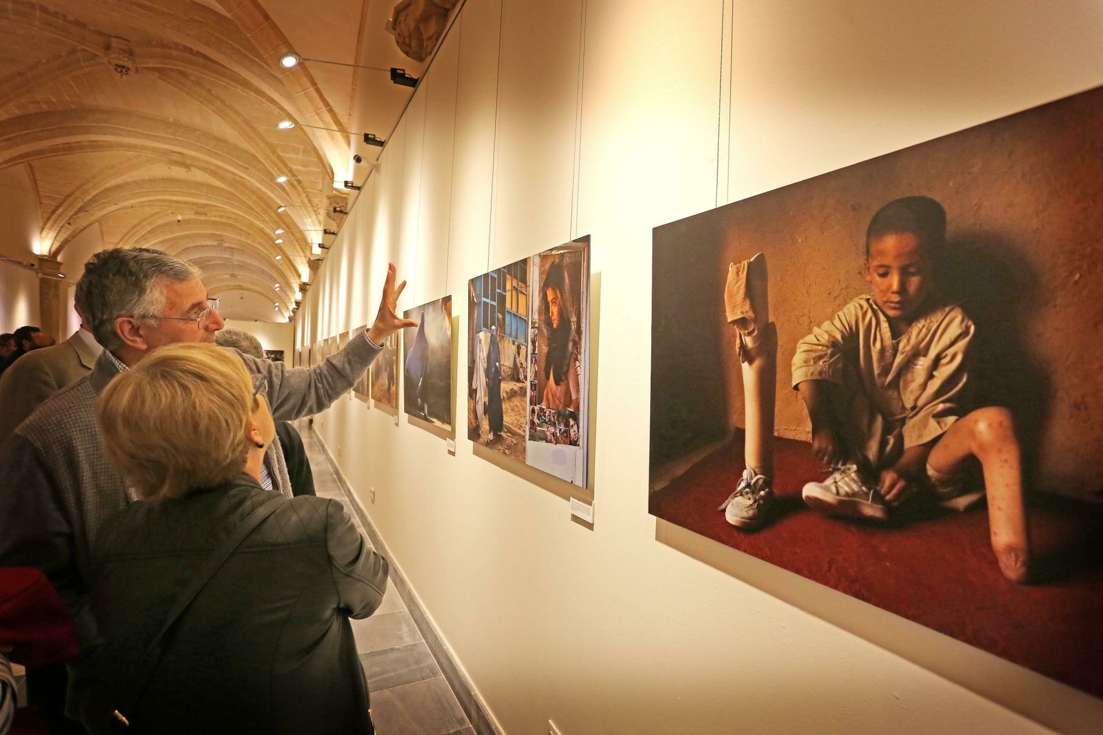 Exposición de Emilio Morenatti en los Claustros