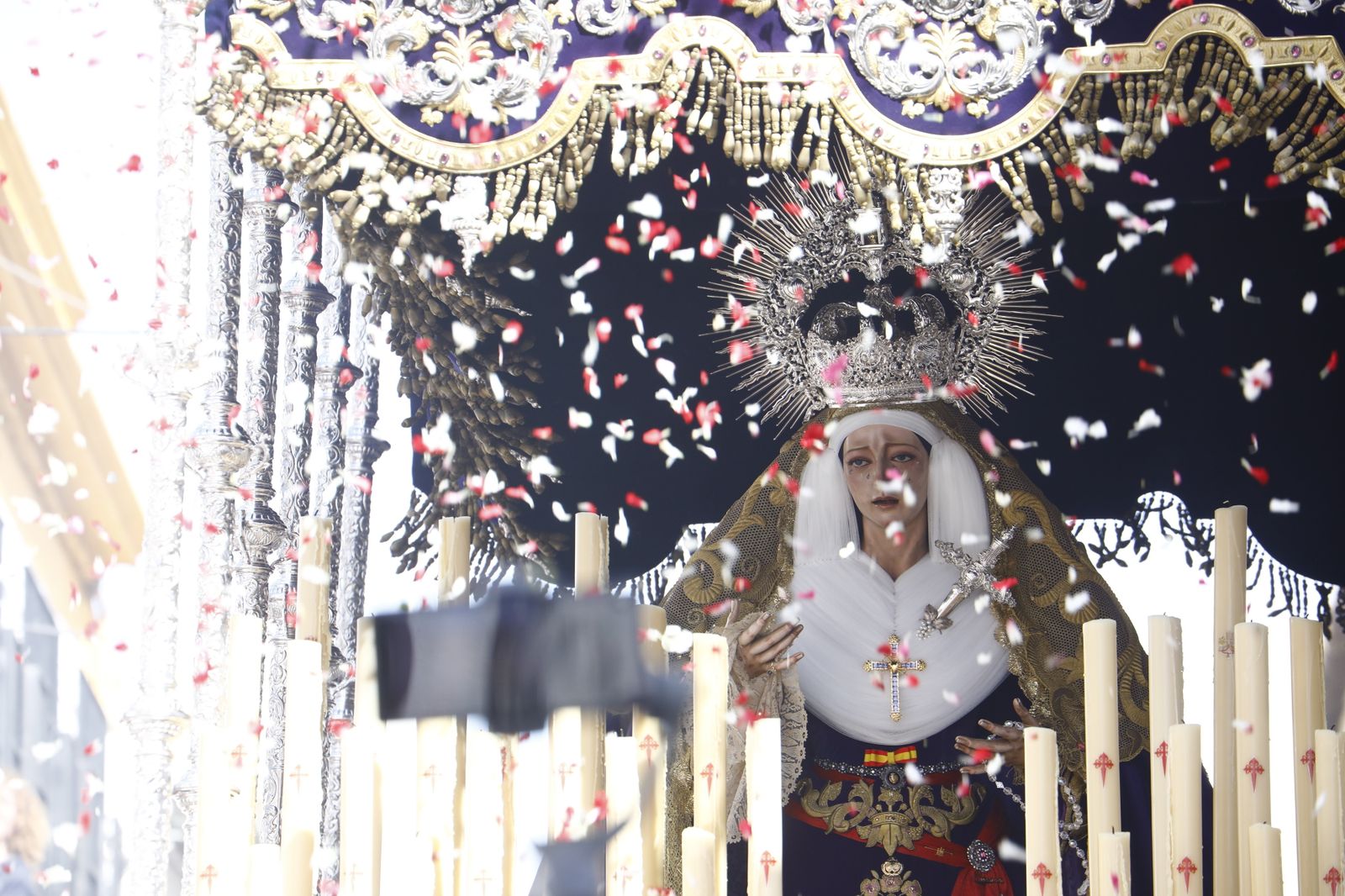 Domingo de Ramos en Córdoba: La procesión de Las Penas de Santiago, en imágenes