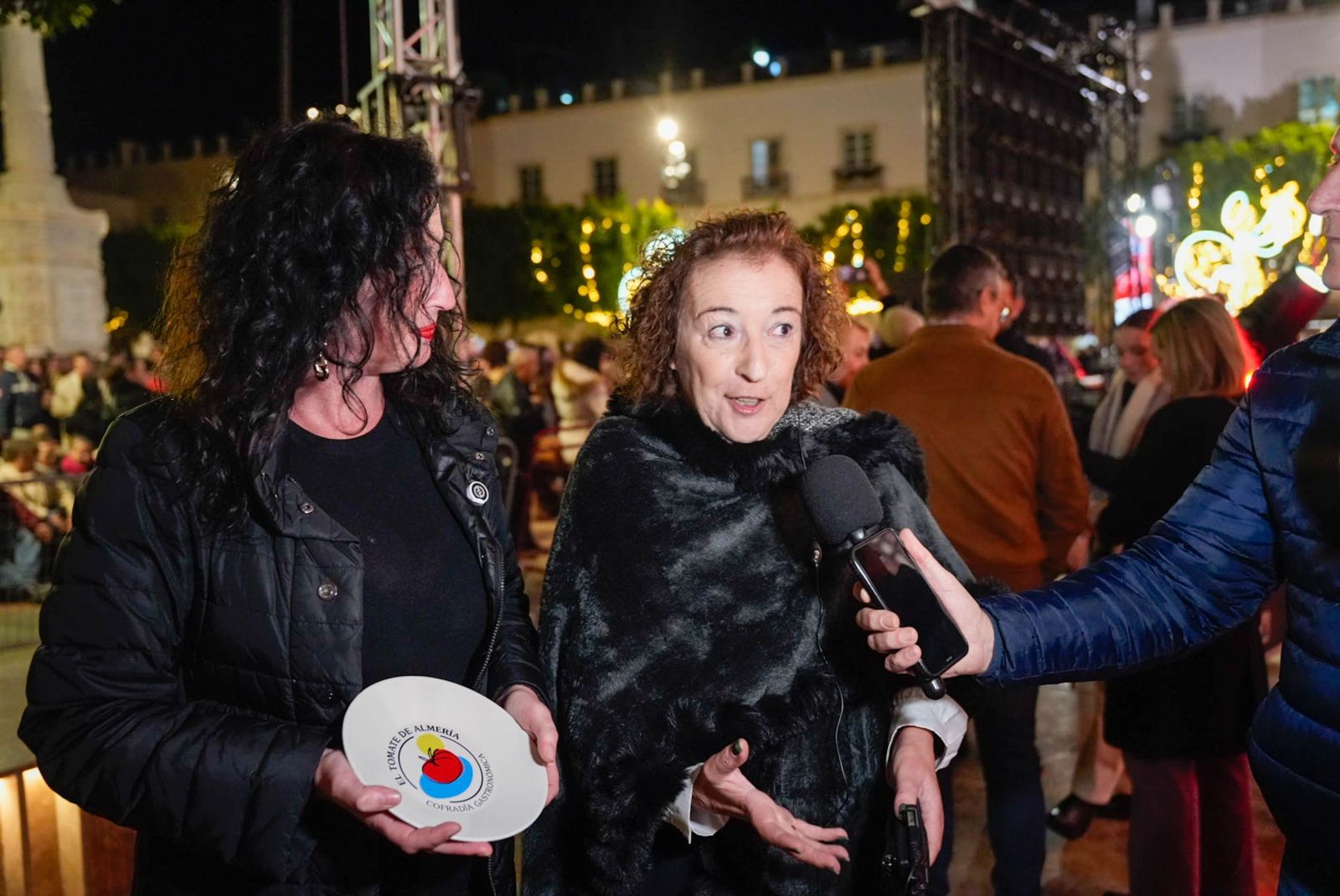 Almería despide con los 12 tomates cherry de la suerte el año 2025