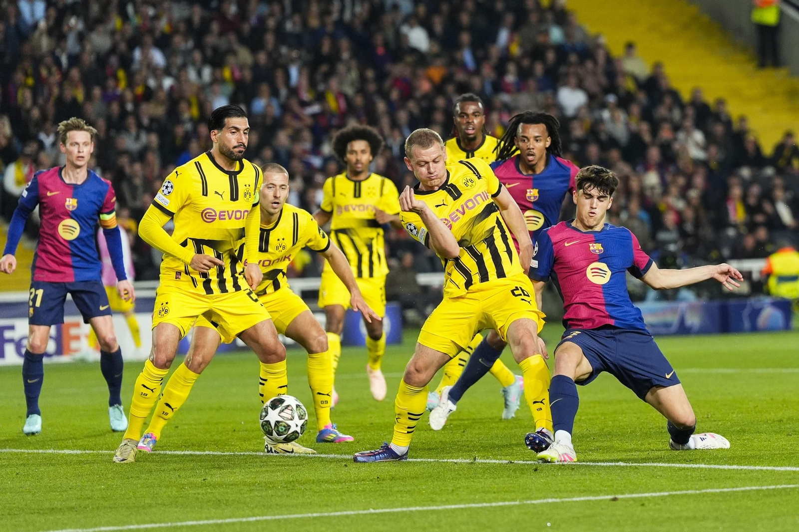 Las mejores fotos del Barcelona - Borussia Dortmund