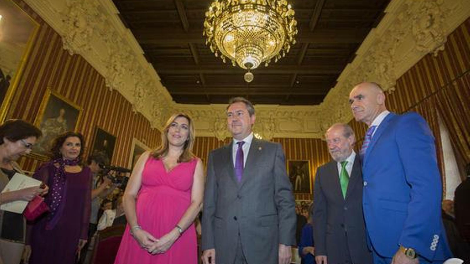 Espadas, con Susana Díaz, en su toma de posesión.