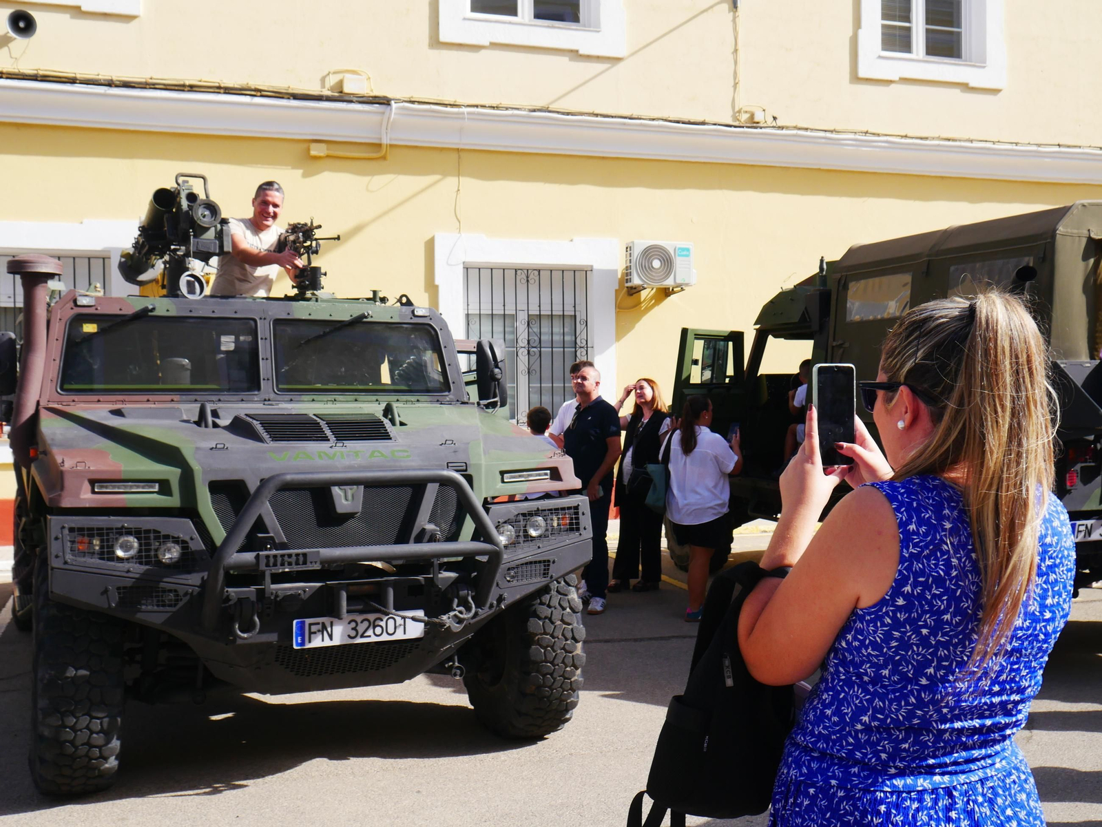 Grandes y pequeños disfrutaron del día de puertas abiertas.