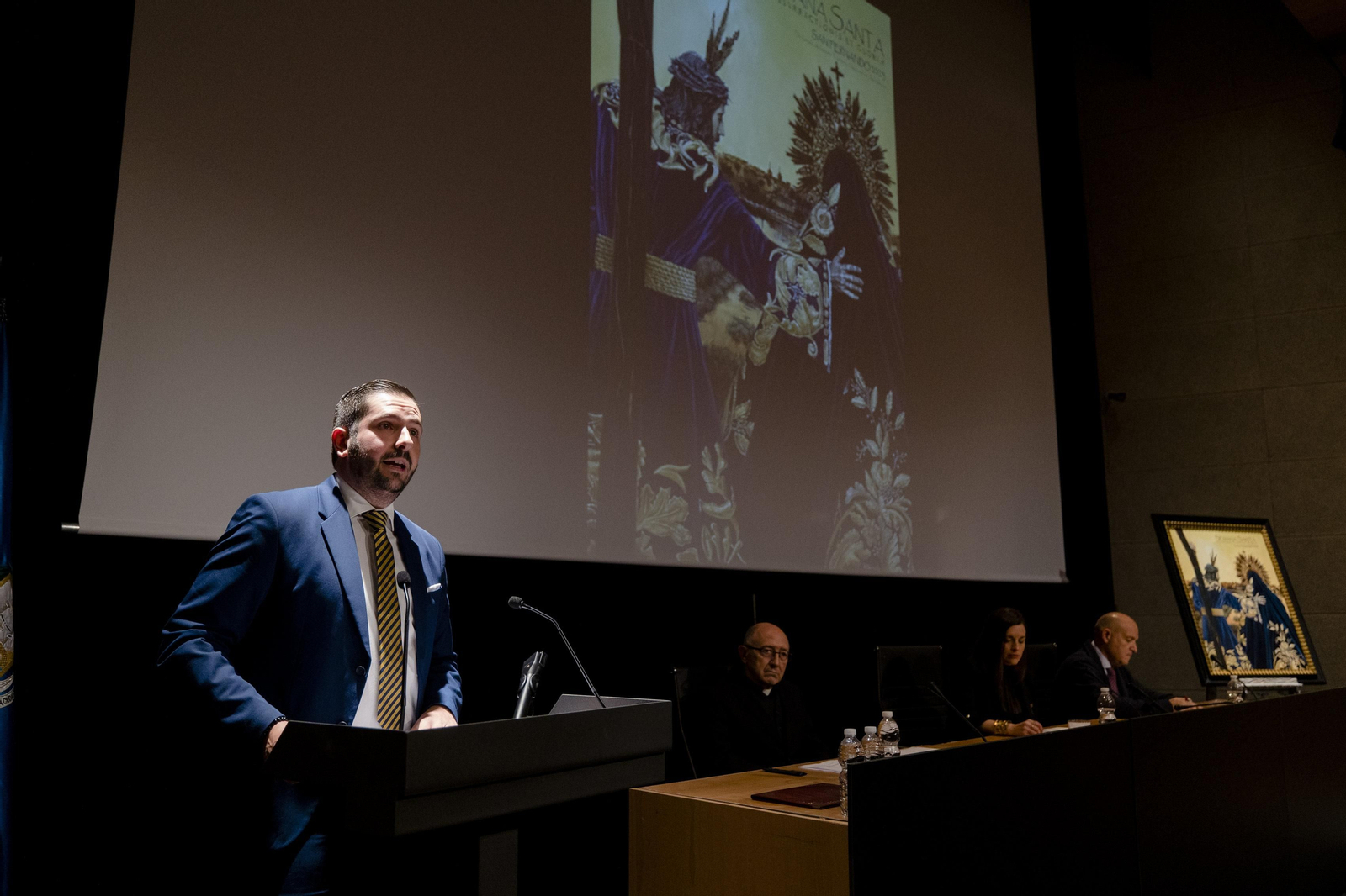 Así ha sido el acto de presentación del cartel de la Semana Santa en San Fernando