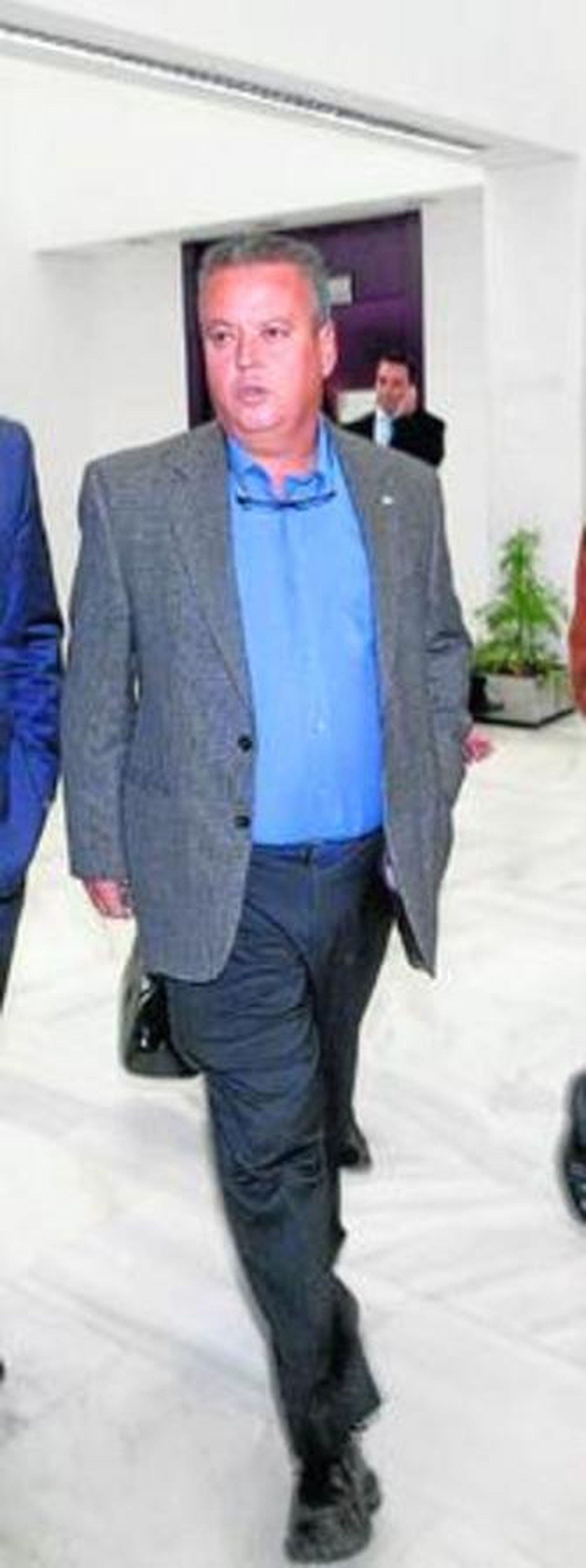 El alcalde de Almuñécar, en su última visita a los juzgados.