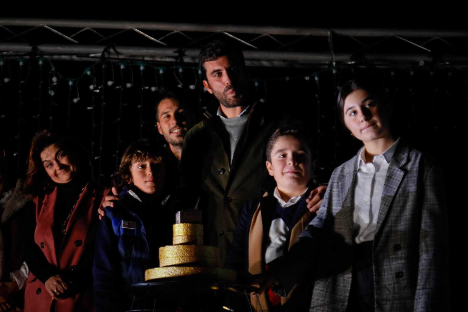 Las mejores imágenes de la iluminación navideña de Mojácar con las luces de Ferrero Rocher